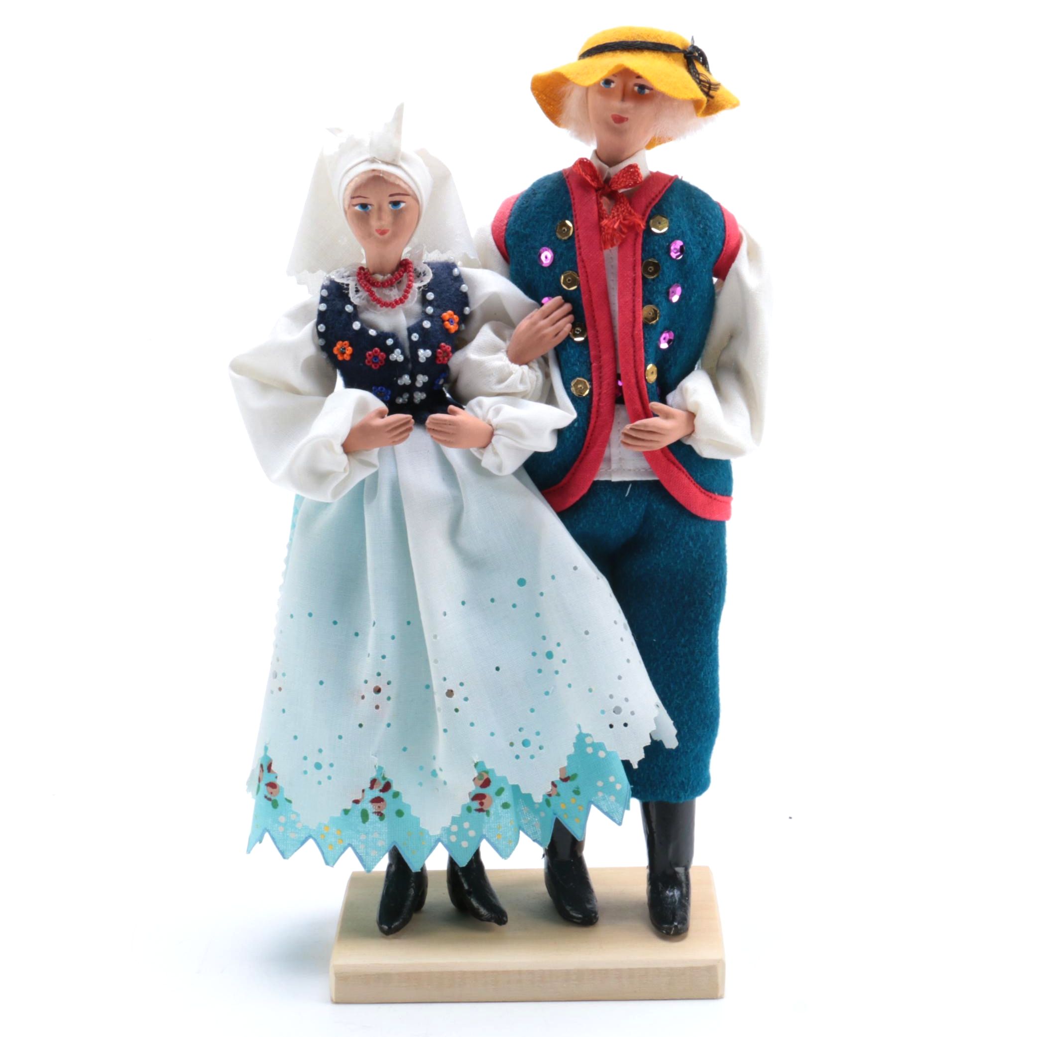 Polish Folk Man and Woman Figurine
