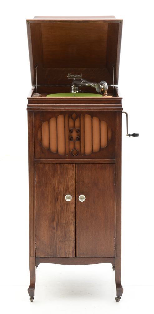 Brunswick Model 210 Oak Phonograph with Records