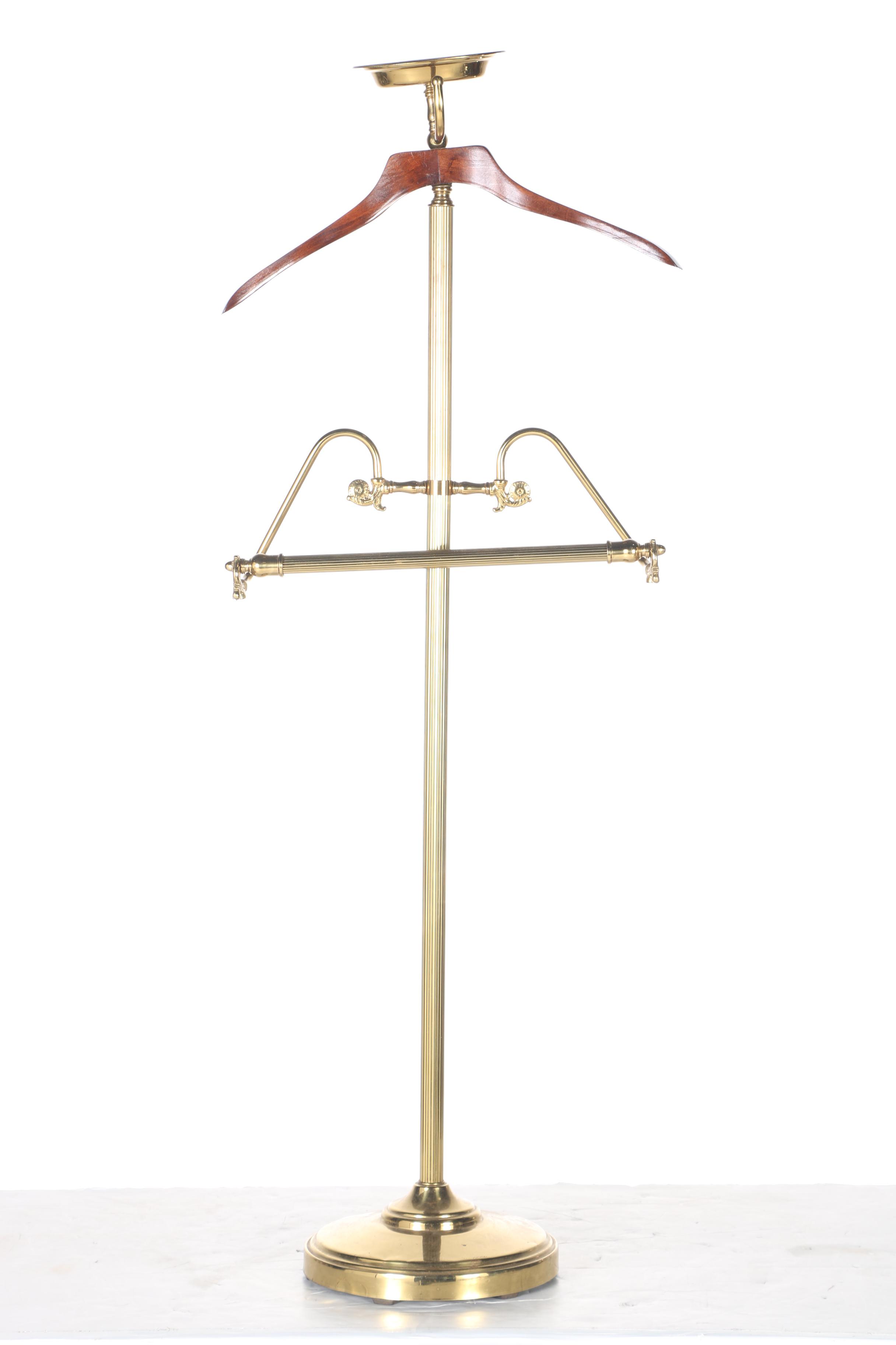 Garment Valet Including Corby 7700 Pants Press