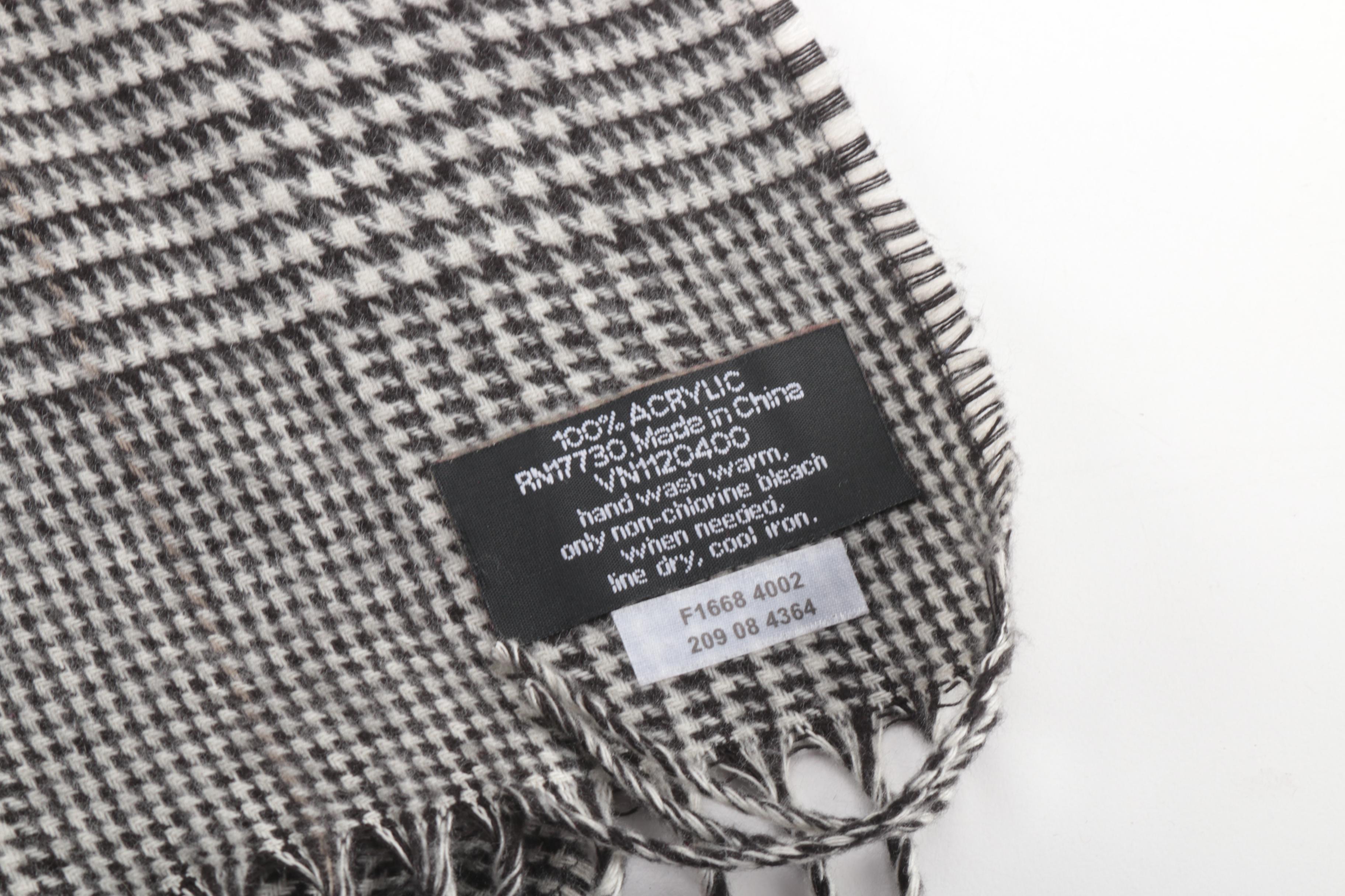 Scarves Featuring Pierre Cardin