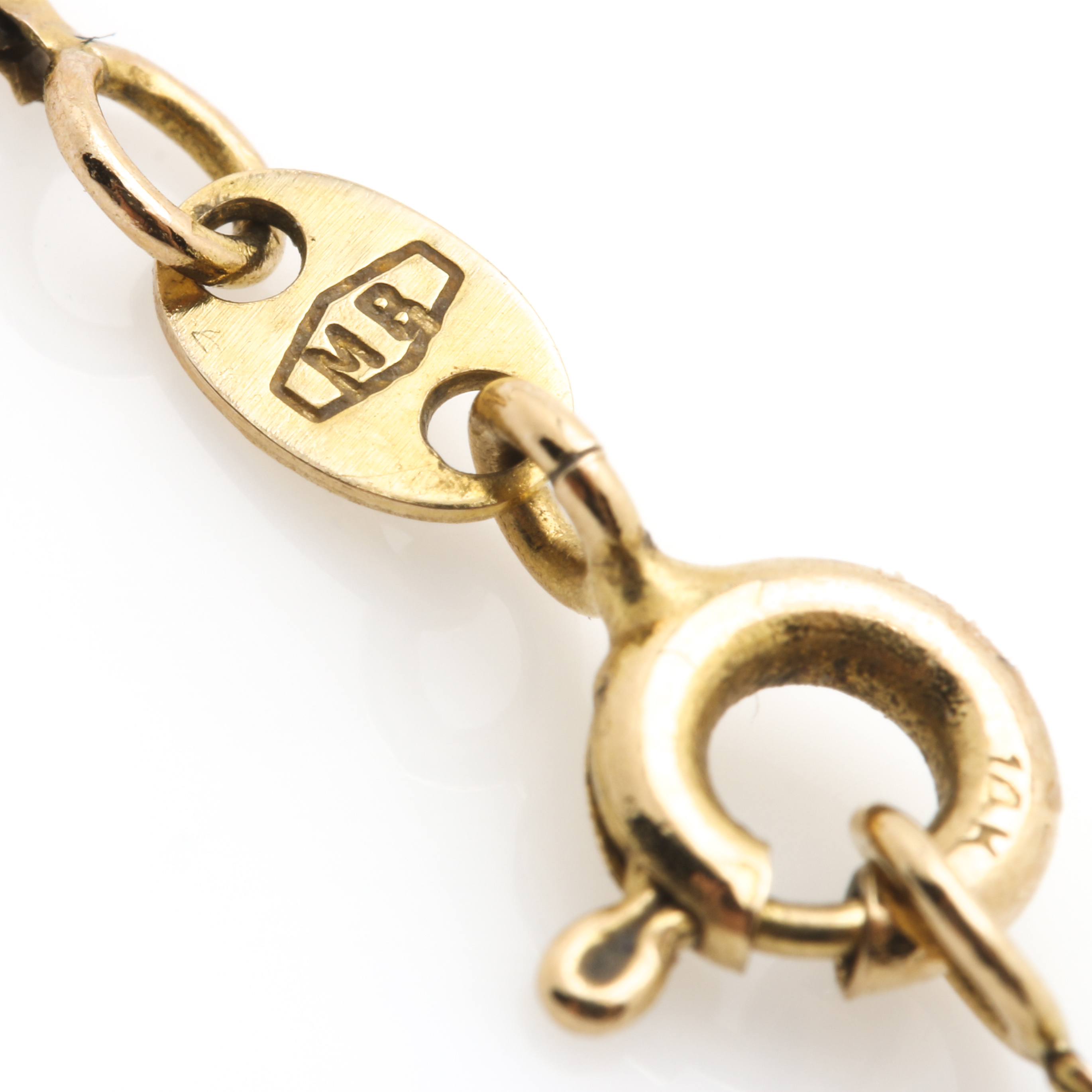 14K Yellow Gold Diamond Pendant Necklace