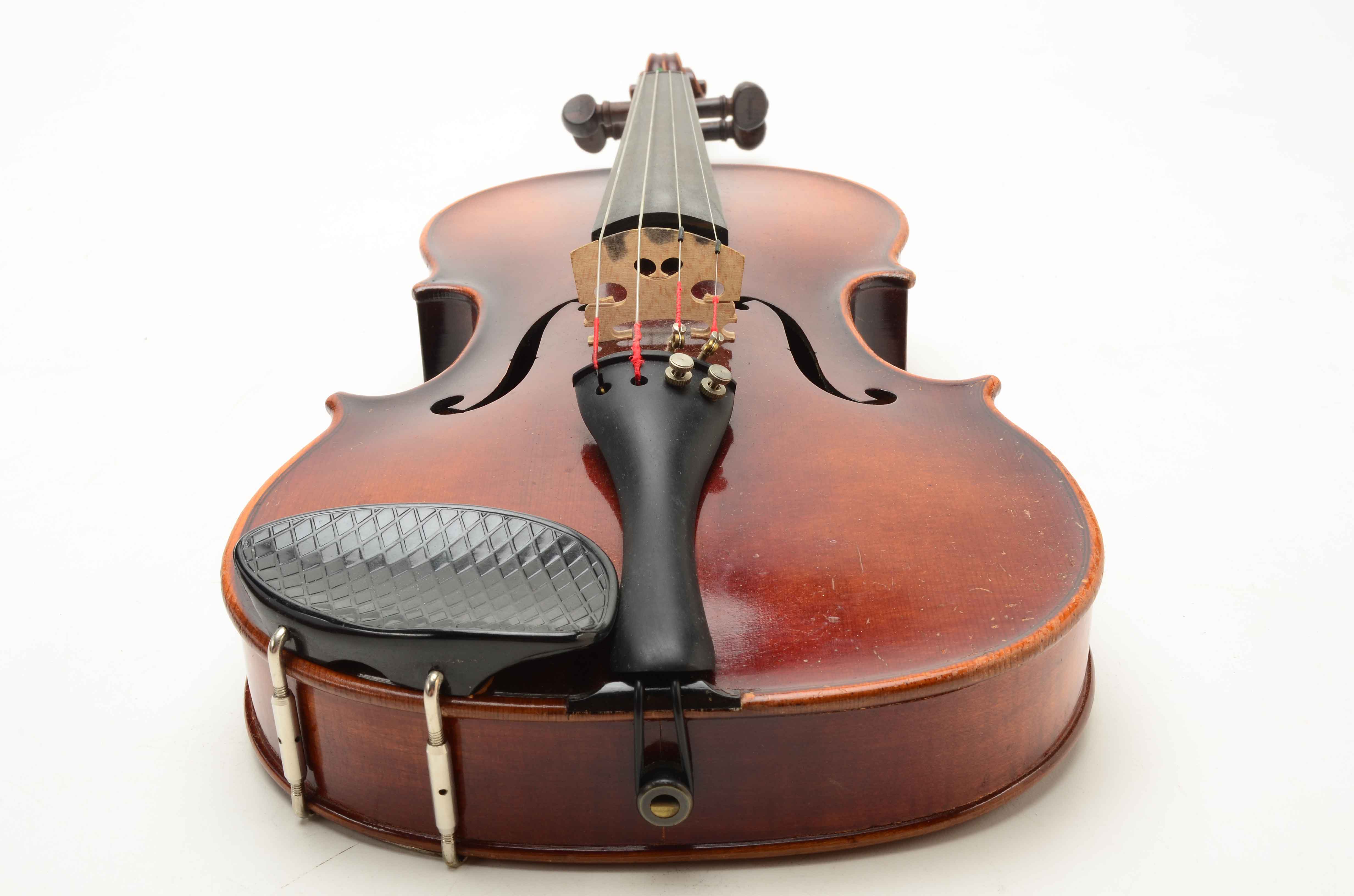 Vintage E.R. Pfretzschner Stradivarius Copy Violin with Case