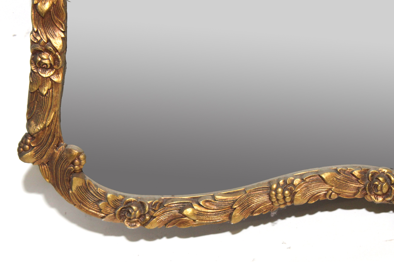 Vintage Ornate Gold Gilt Mirror