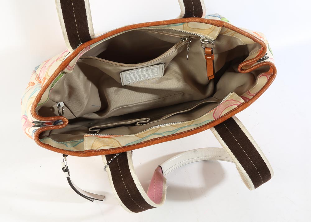 Coach Signature Scribble Hampton Tote and Wallet