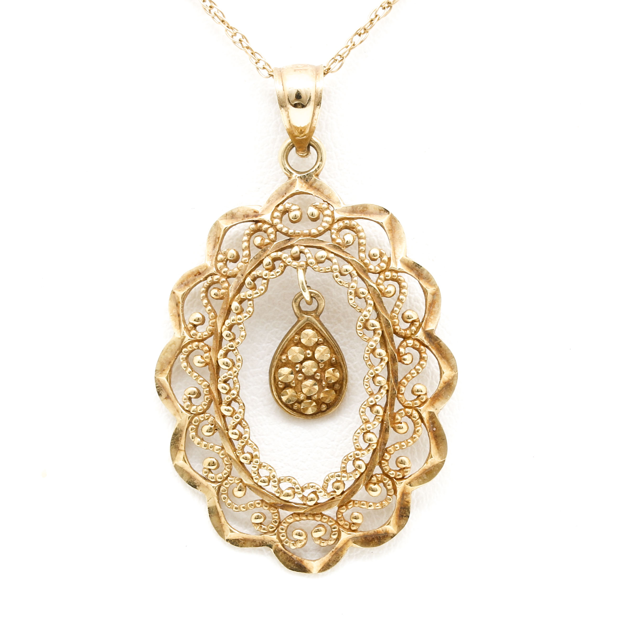 10K Yellow Gold Pendant on a Rope Chain Necklace