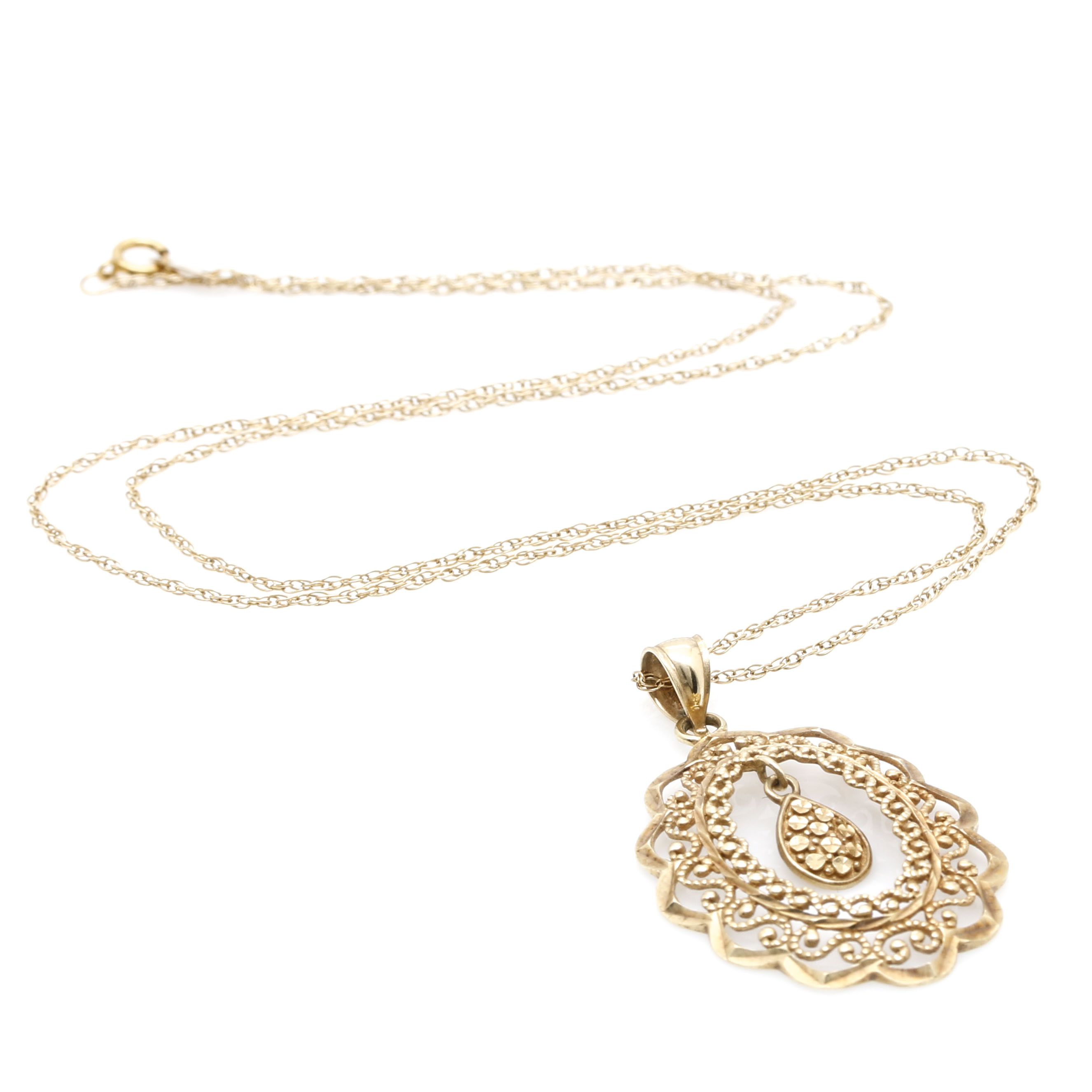 10K Yellow Gold Pendant on a Rope Chain Necklace