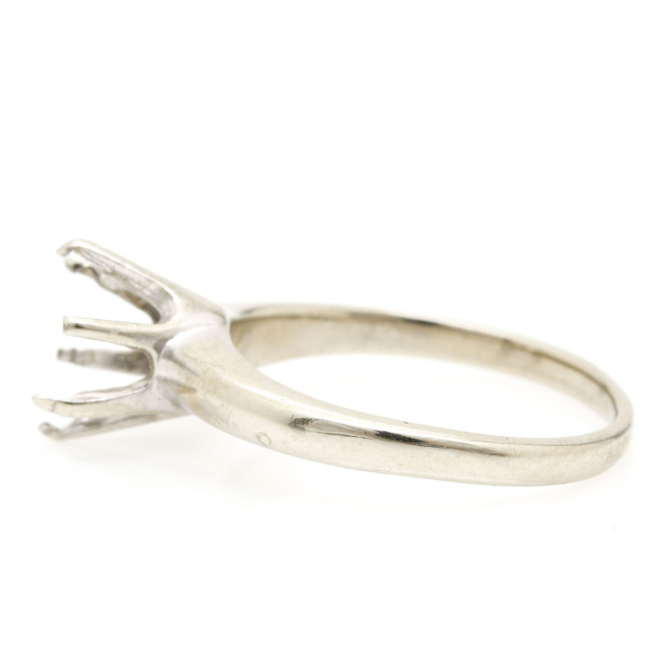10K White Gold Ring Mounting
