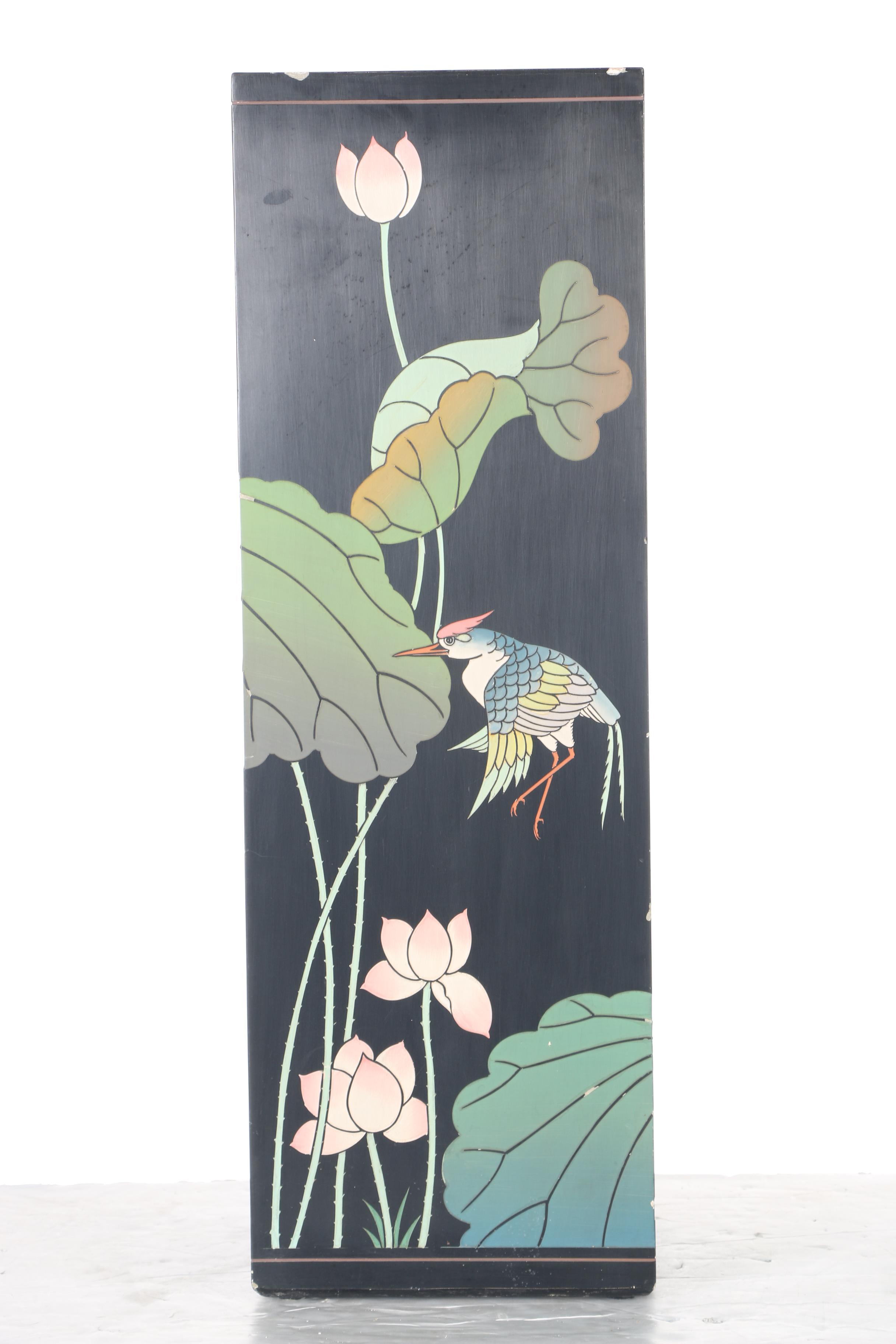 Two Chinese Decorative Columns