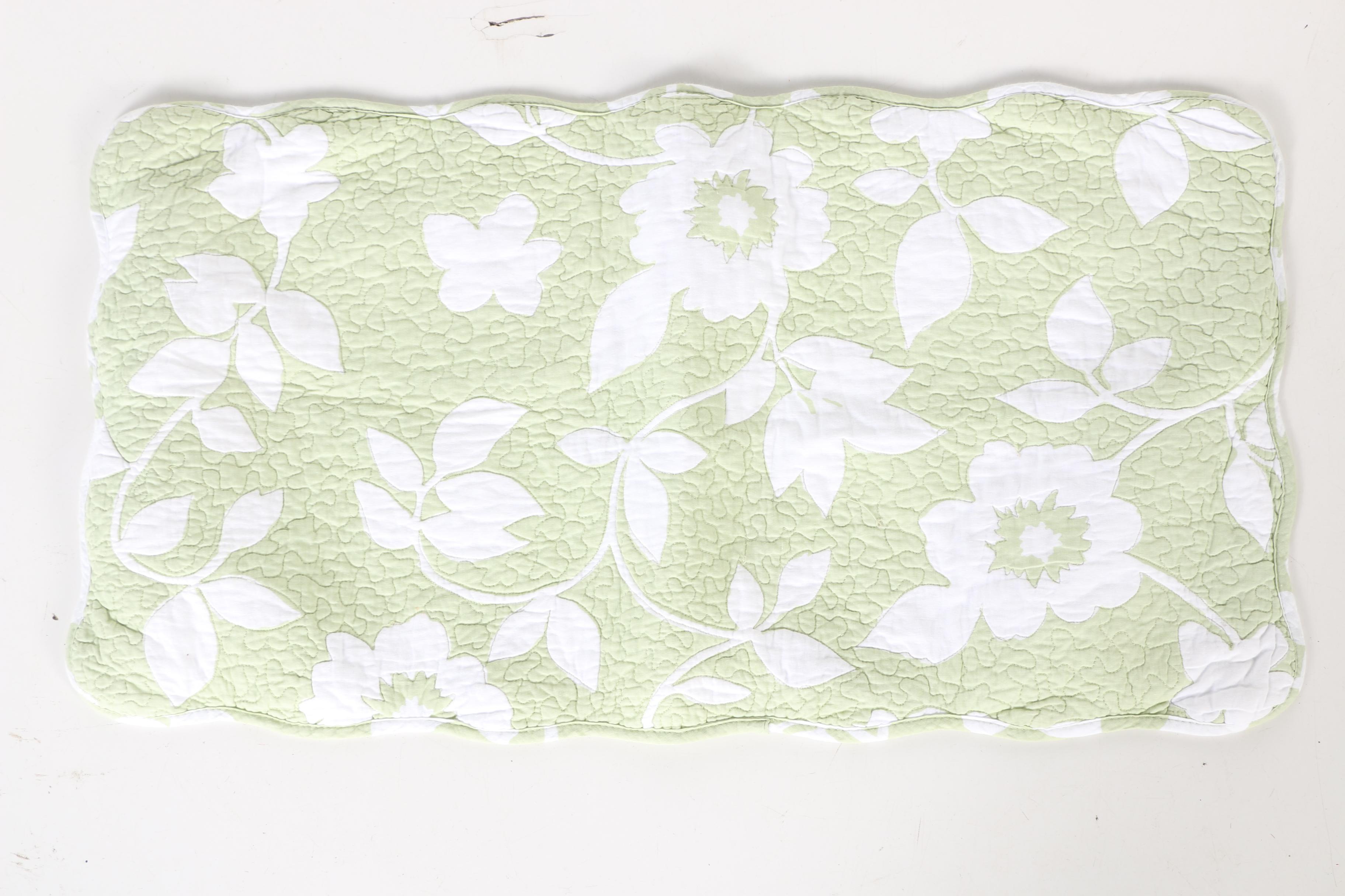 Victoria Hill Bedroom Set