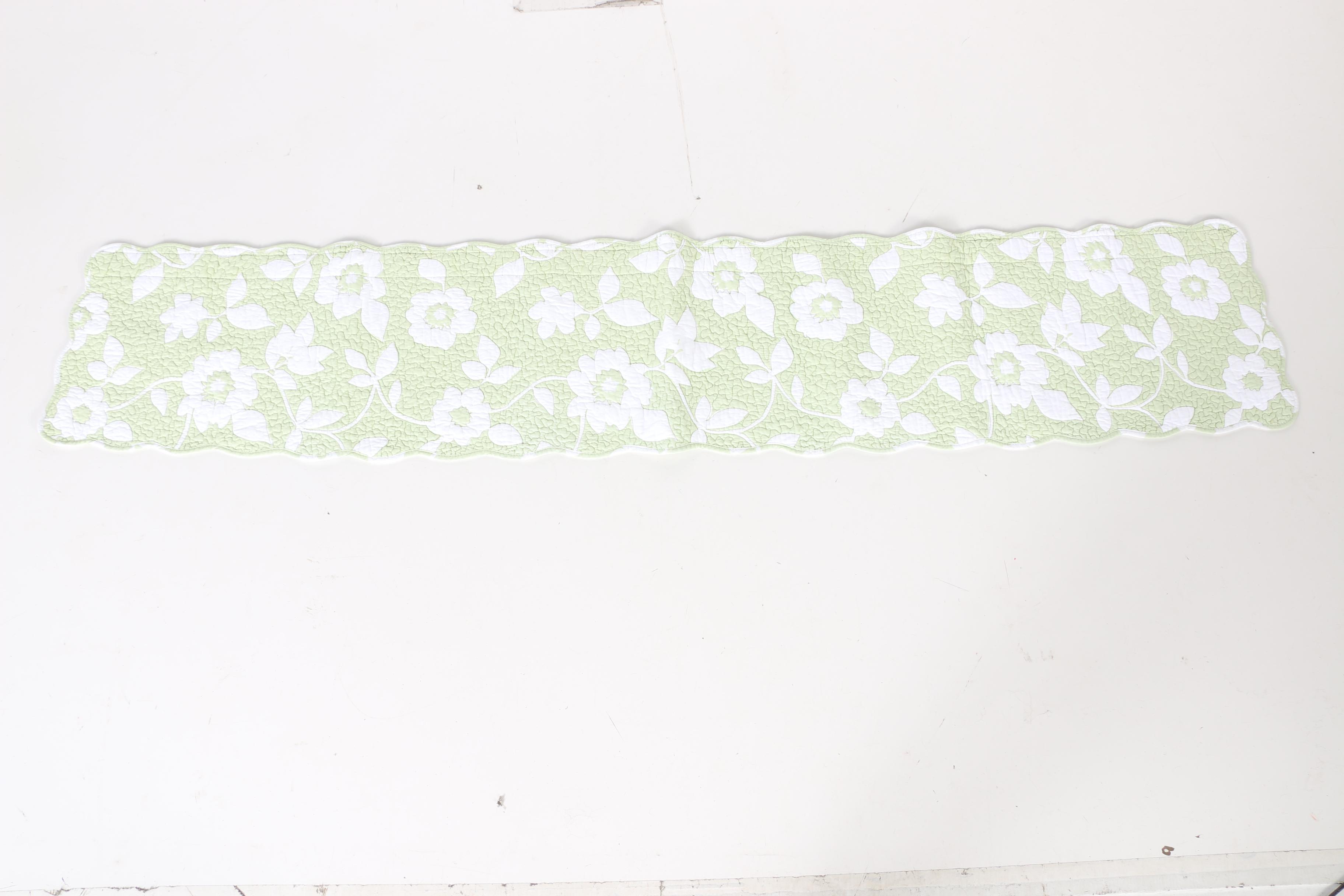 Victoria Hill Bedroom Set