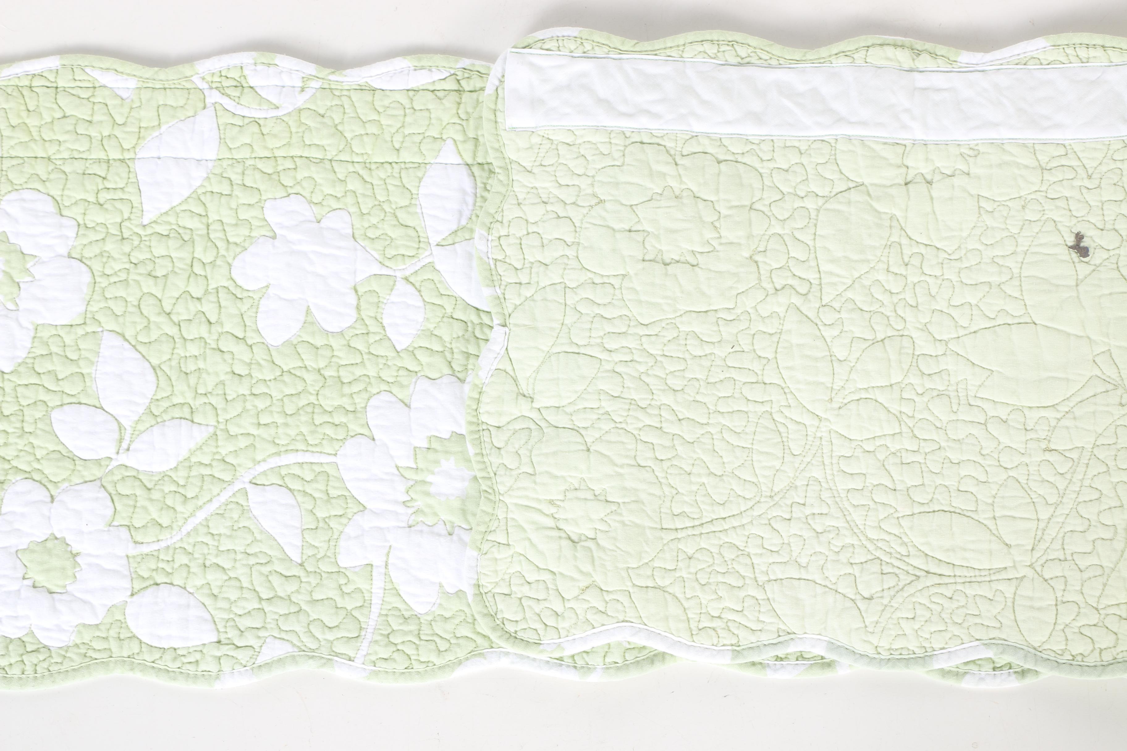 Victoria Hill Bedroom Set