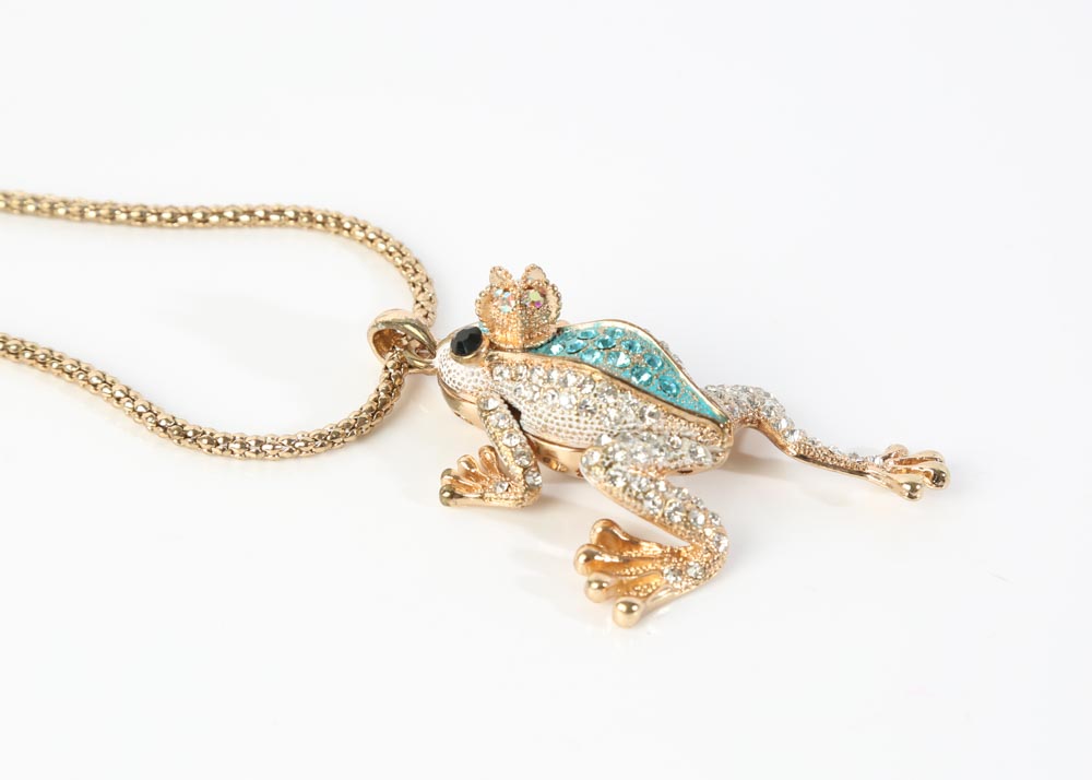 Whimsical Gold Tone Frog Themed Jewelry