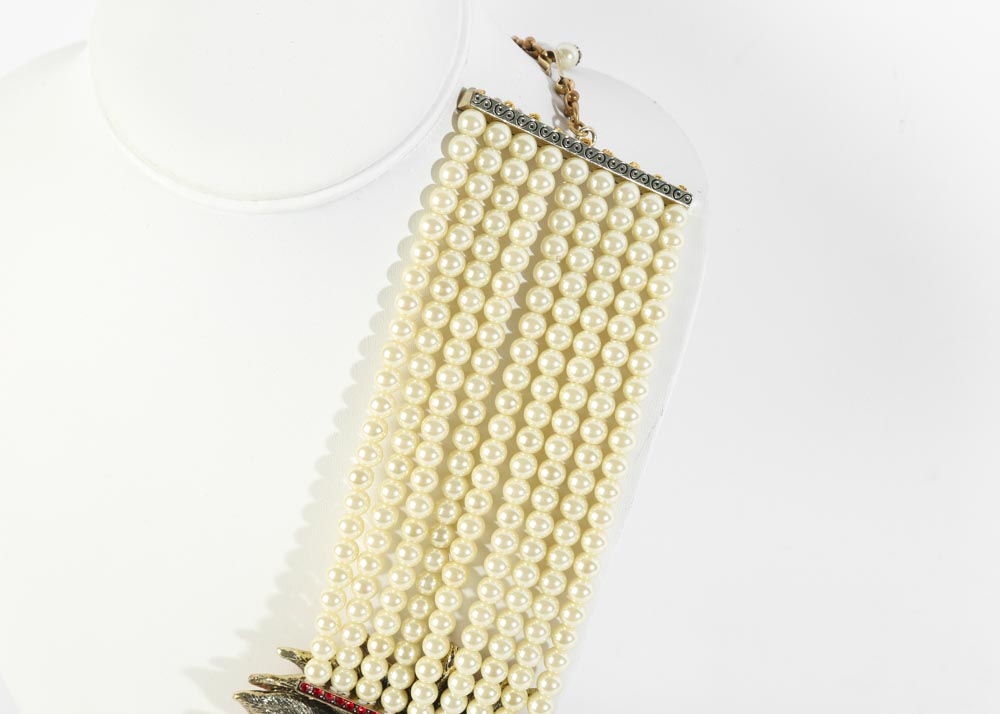 Bold Heidi Daus Faux Pearl Choker