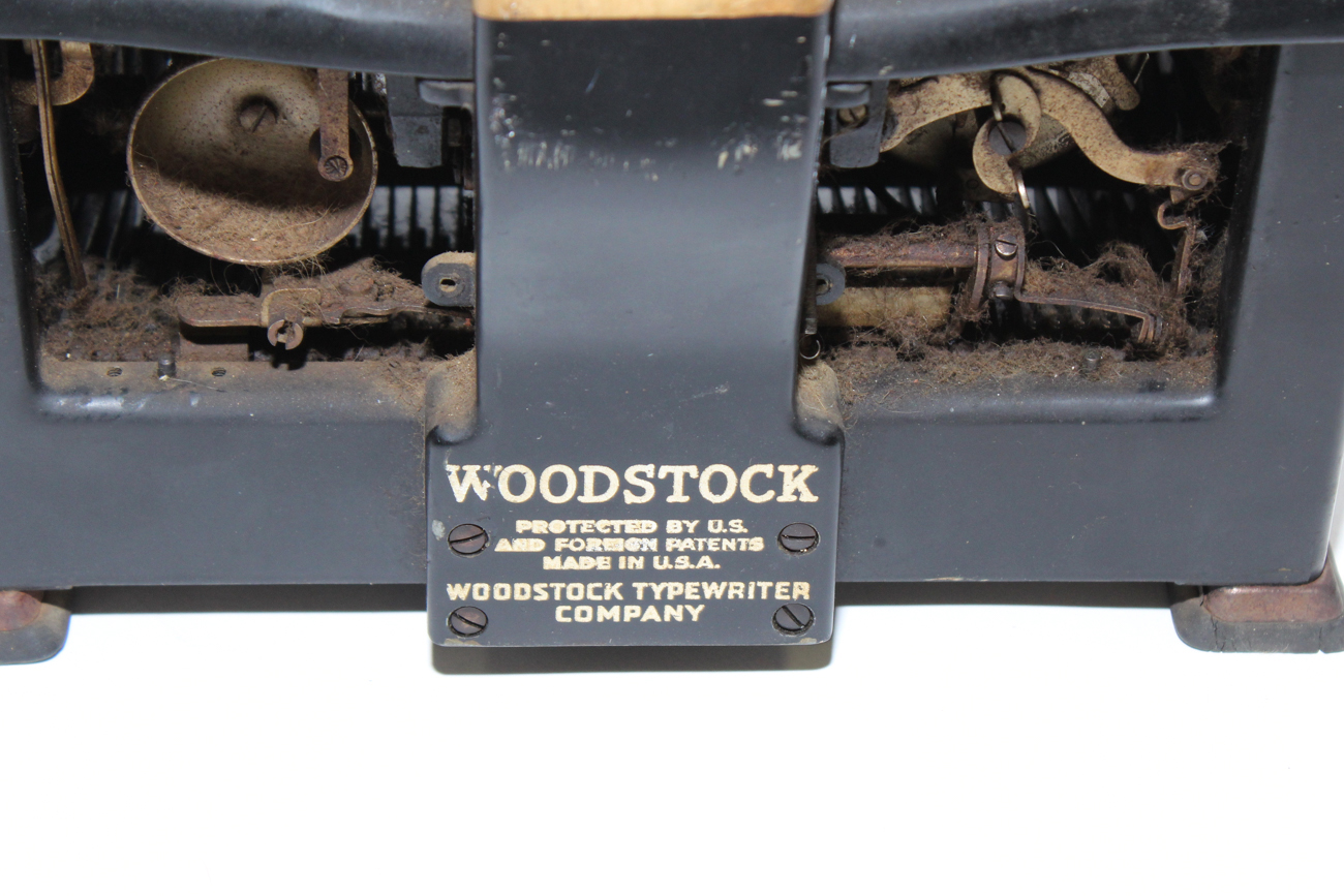 Vintage Woodstock Typewriter