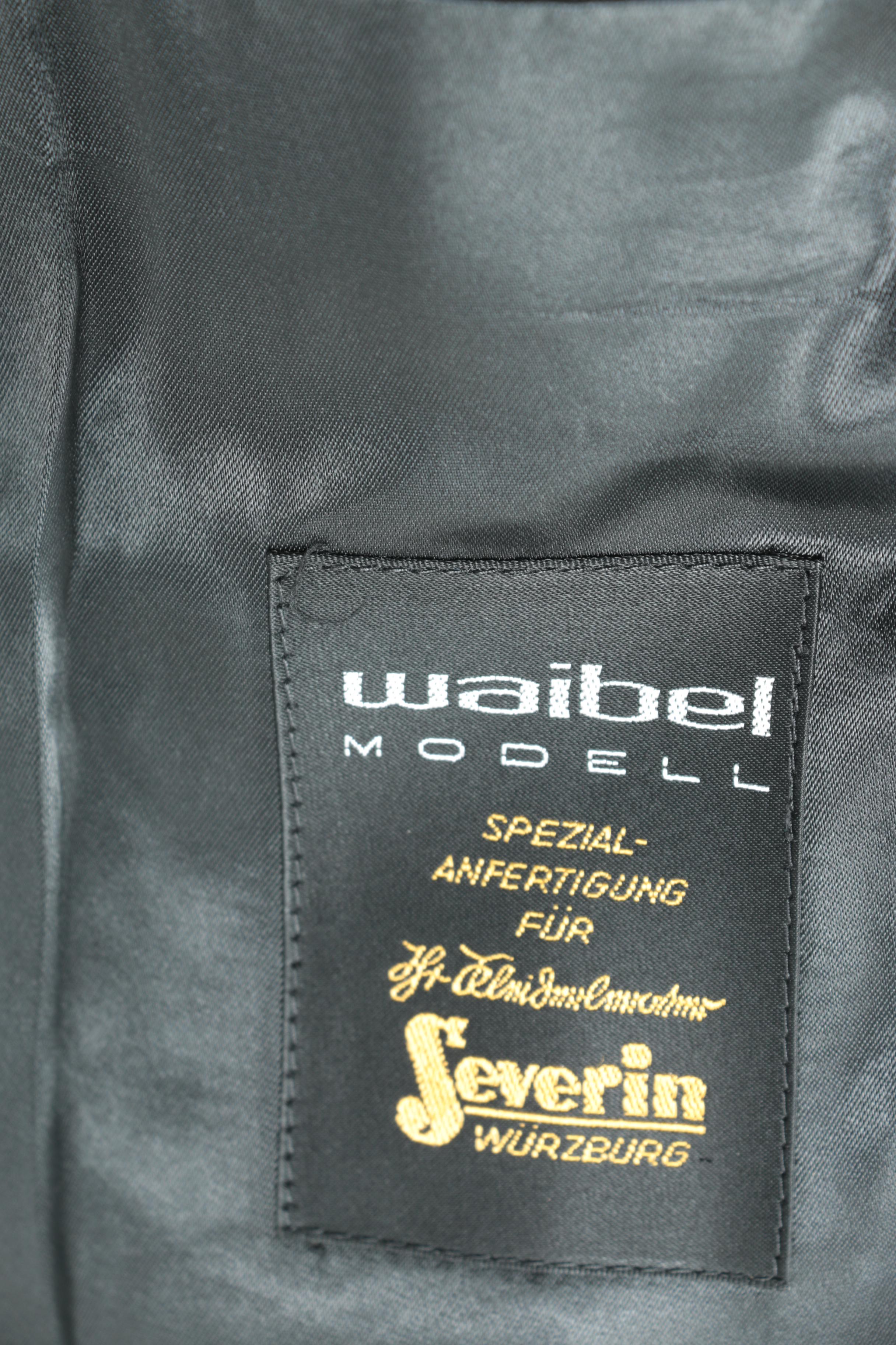 Men's Suit and Dress Coats