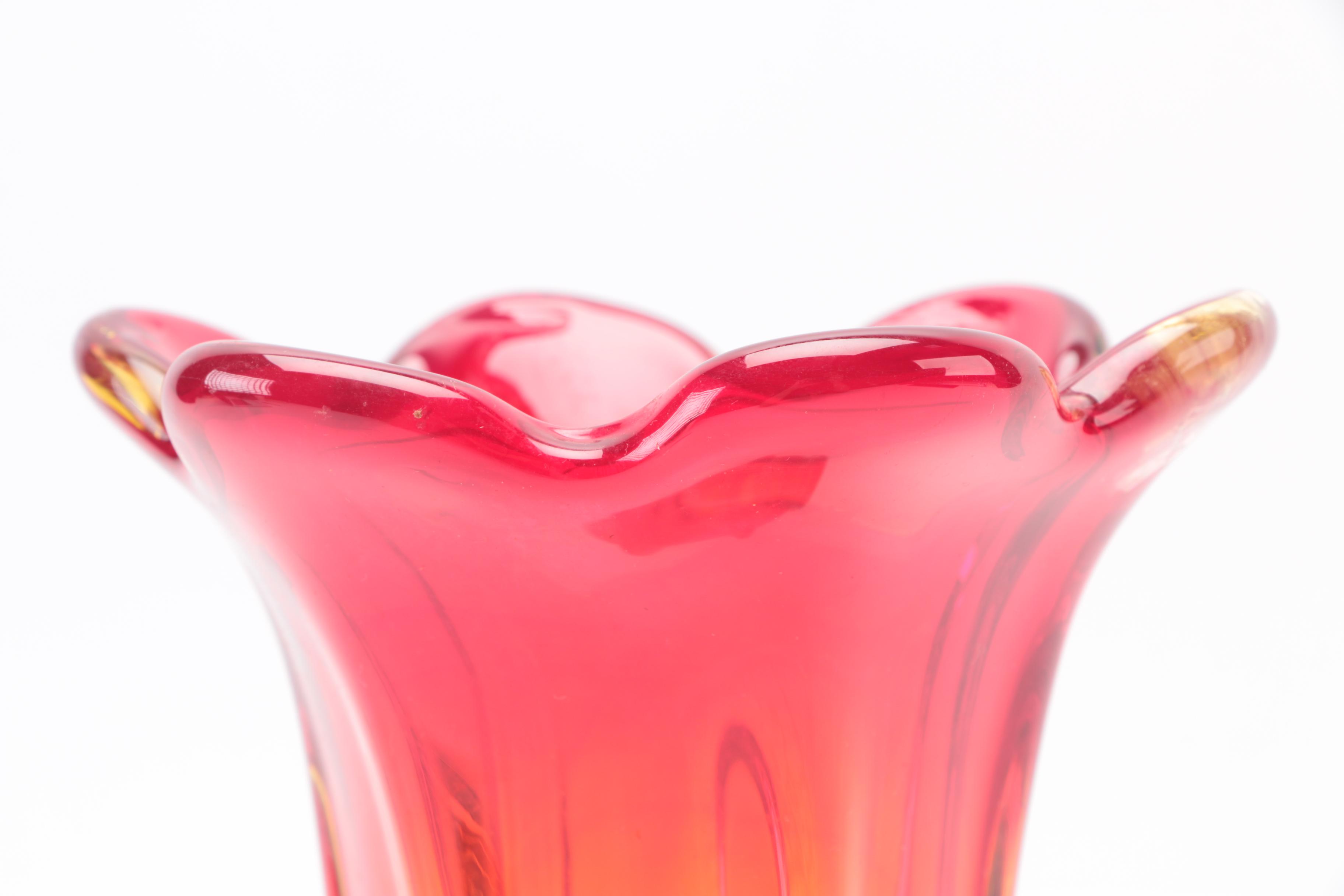 Pink and Orange Ombré Art Glass Tulip Vase