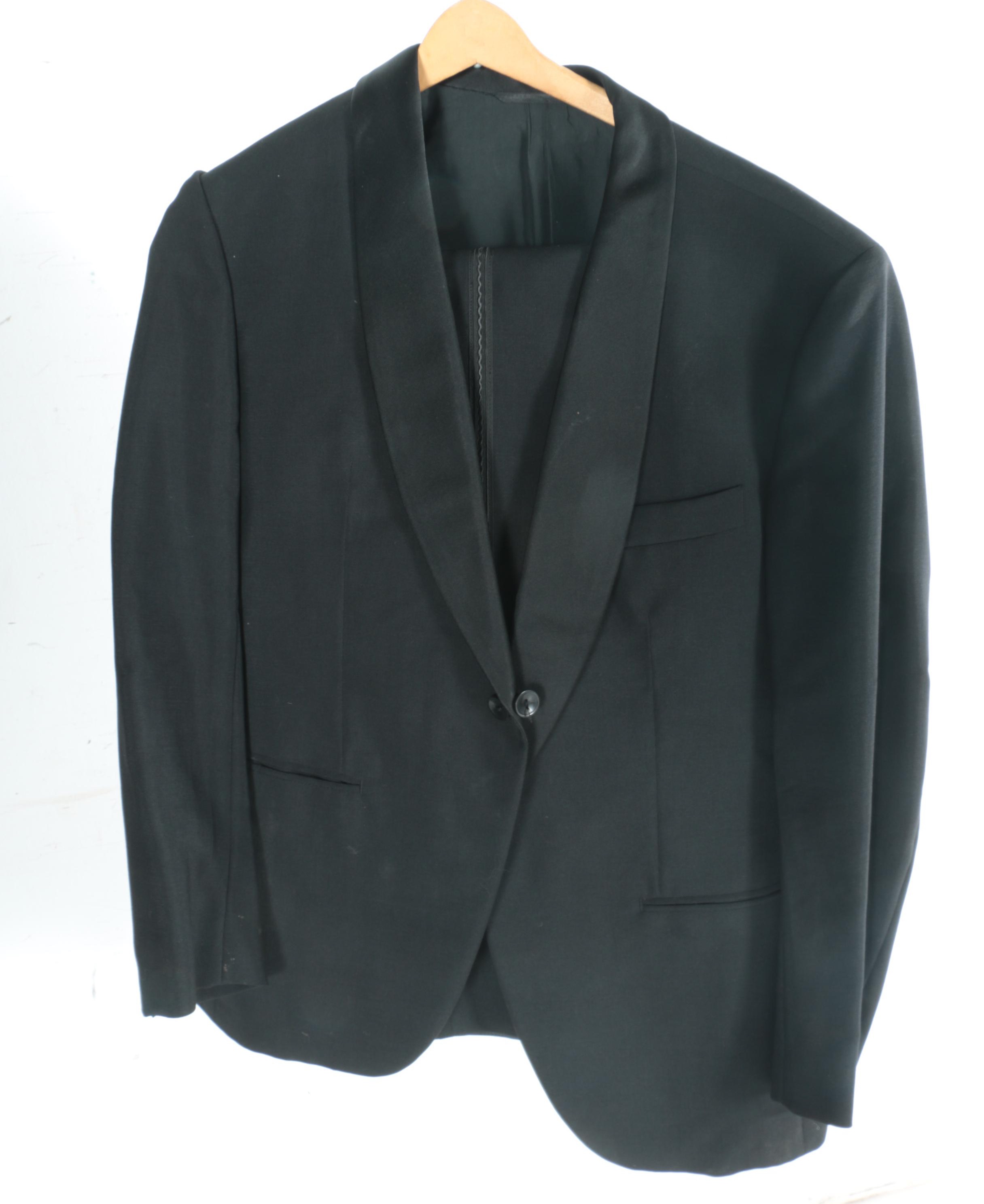 Men's Suits featuring Hickey-Freeman