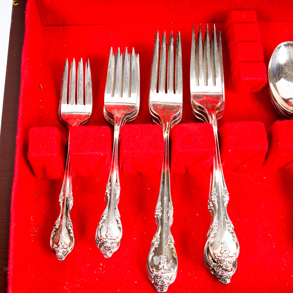 "Rogers Bros. International Silver" Silver Plated Flatware Set with Storage Chest