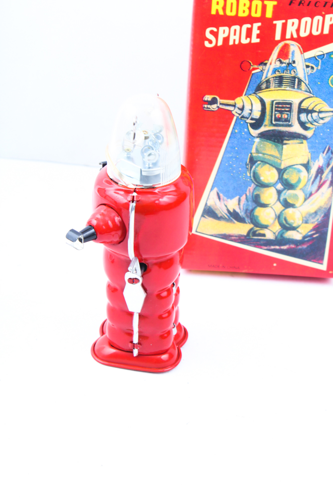 Reproduction Robot Space Trooper