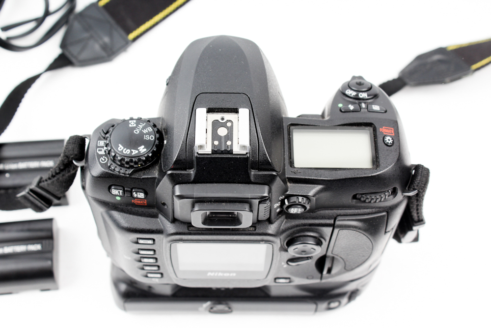 Nikon D100 DSLR Camera with Accessories