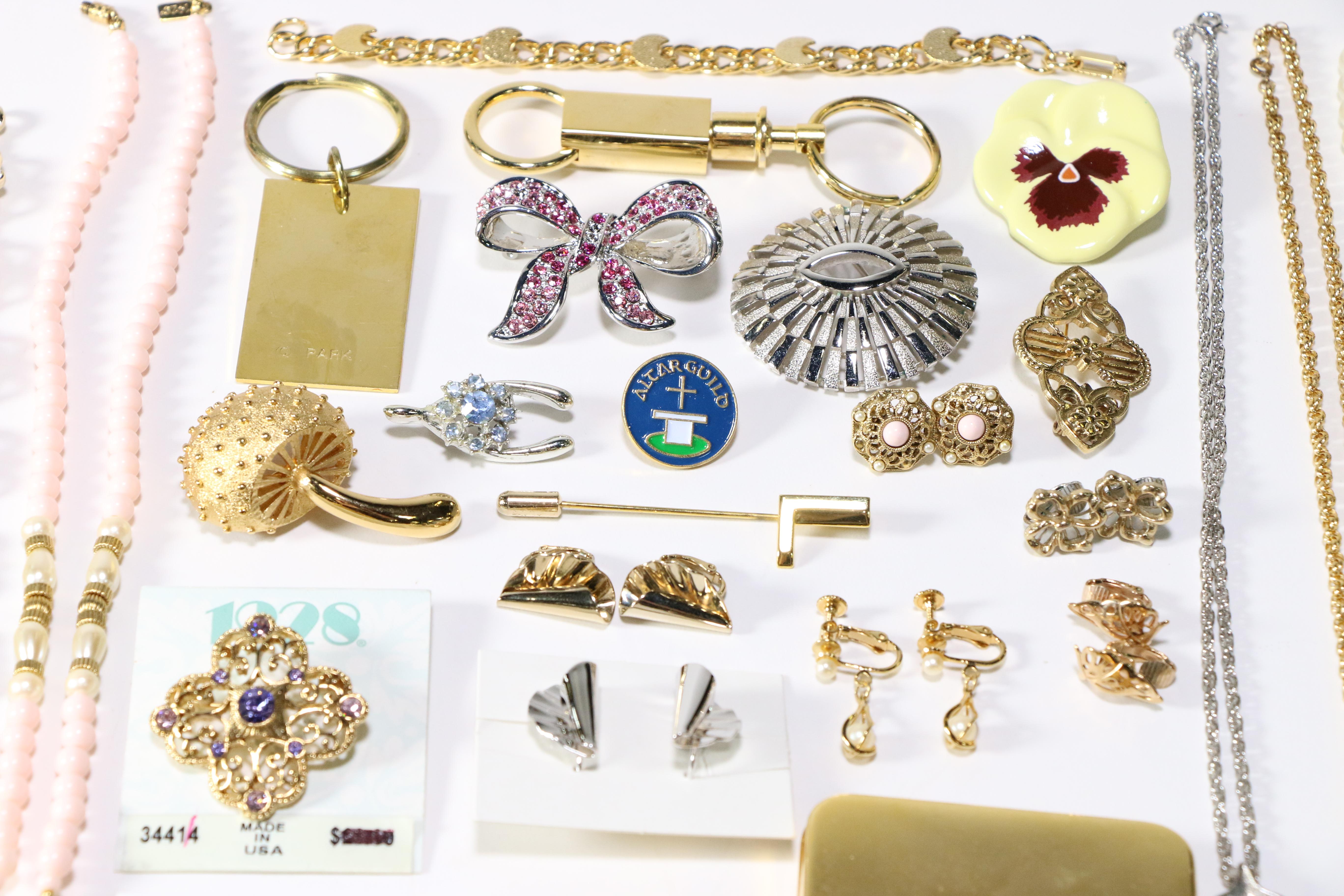 Collection of Vintage Jewelry Including Lisner and Trifari