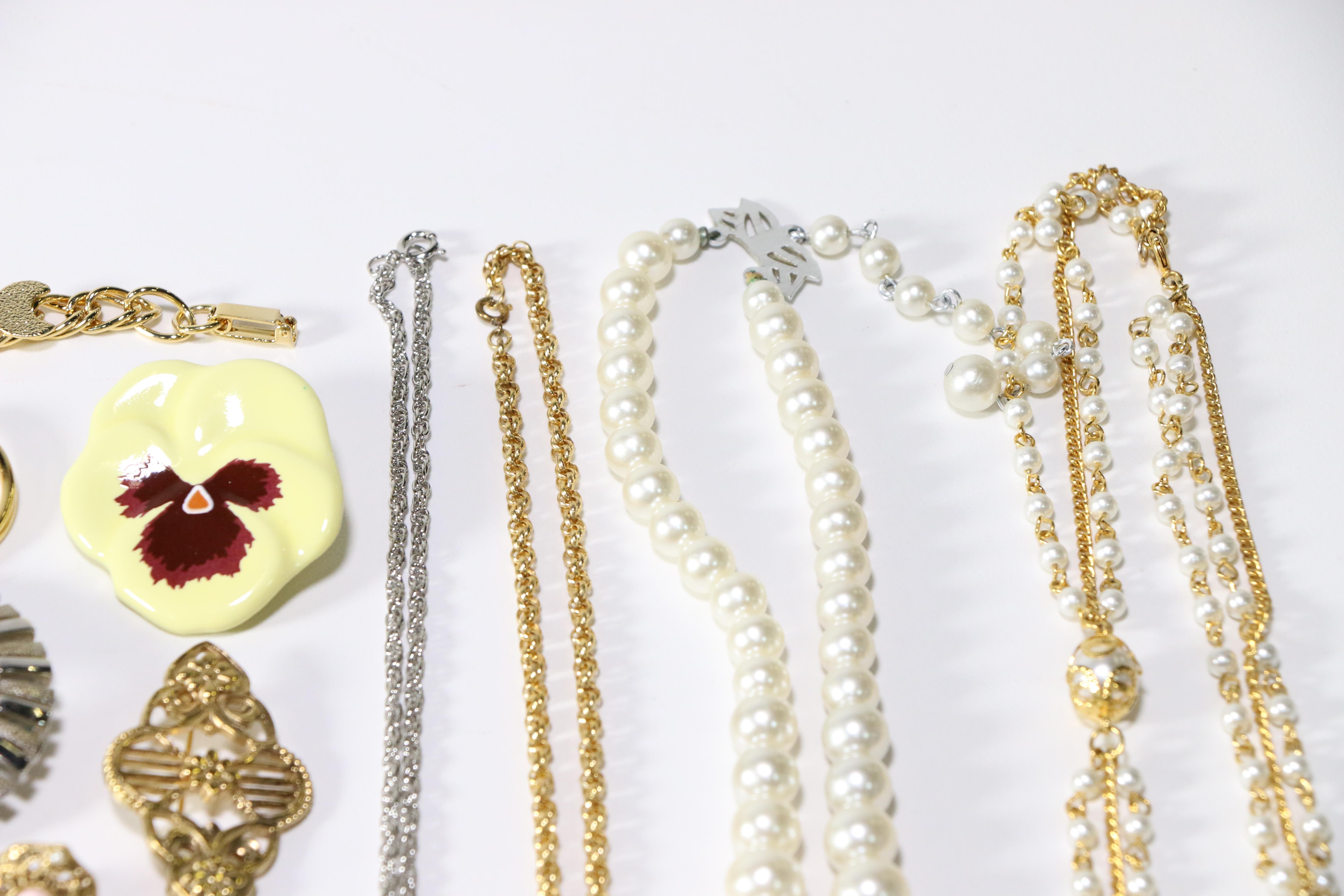 Collection of Vintage Jewelry Including Lisner and Trifari