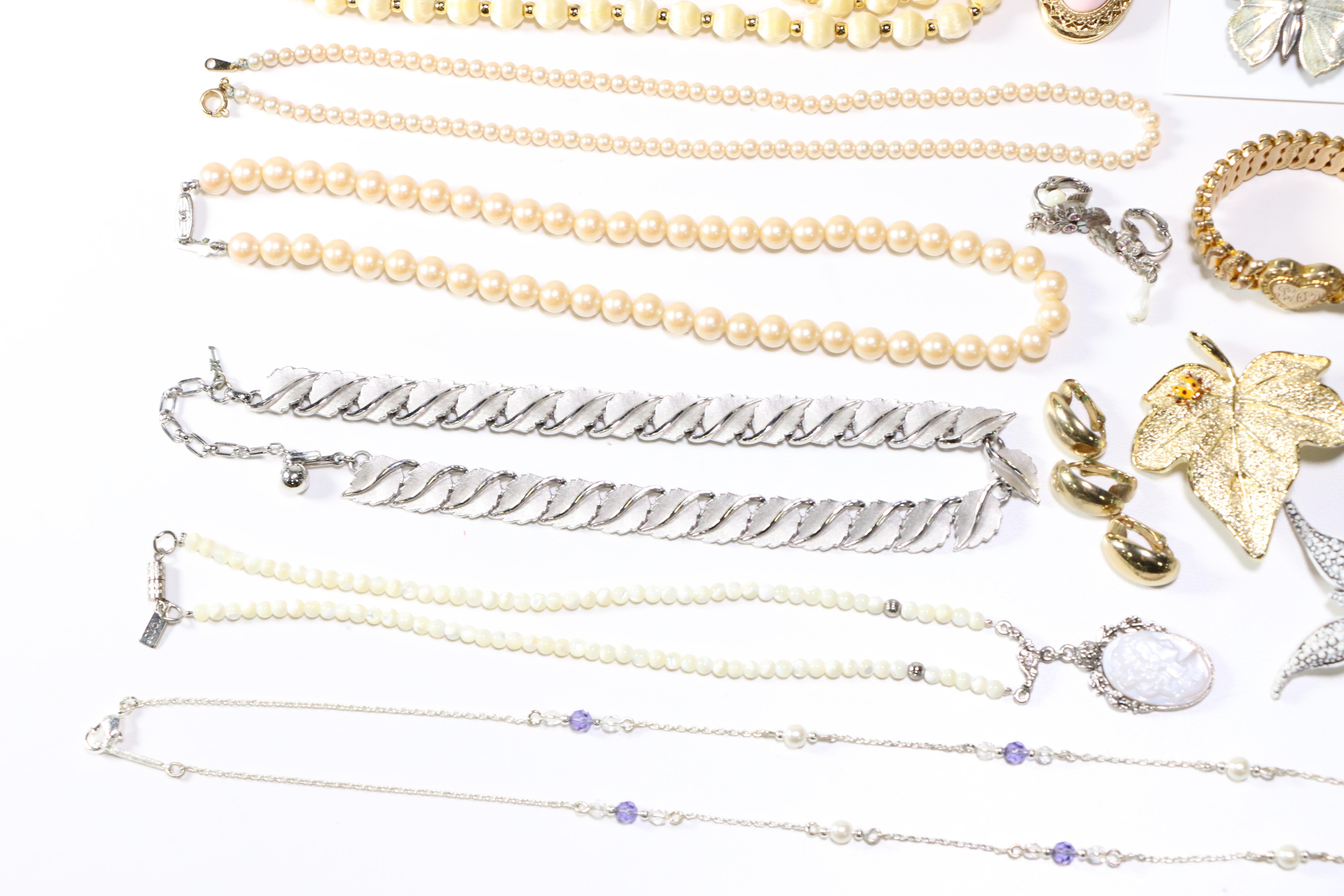 Collection of Vintage Jewelry Including Lisner and Trifari