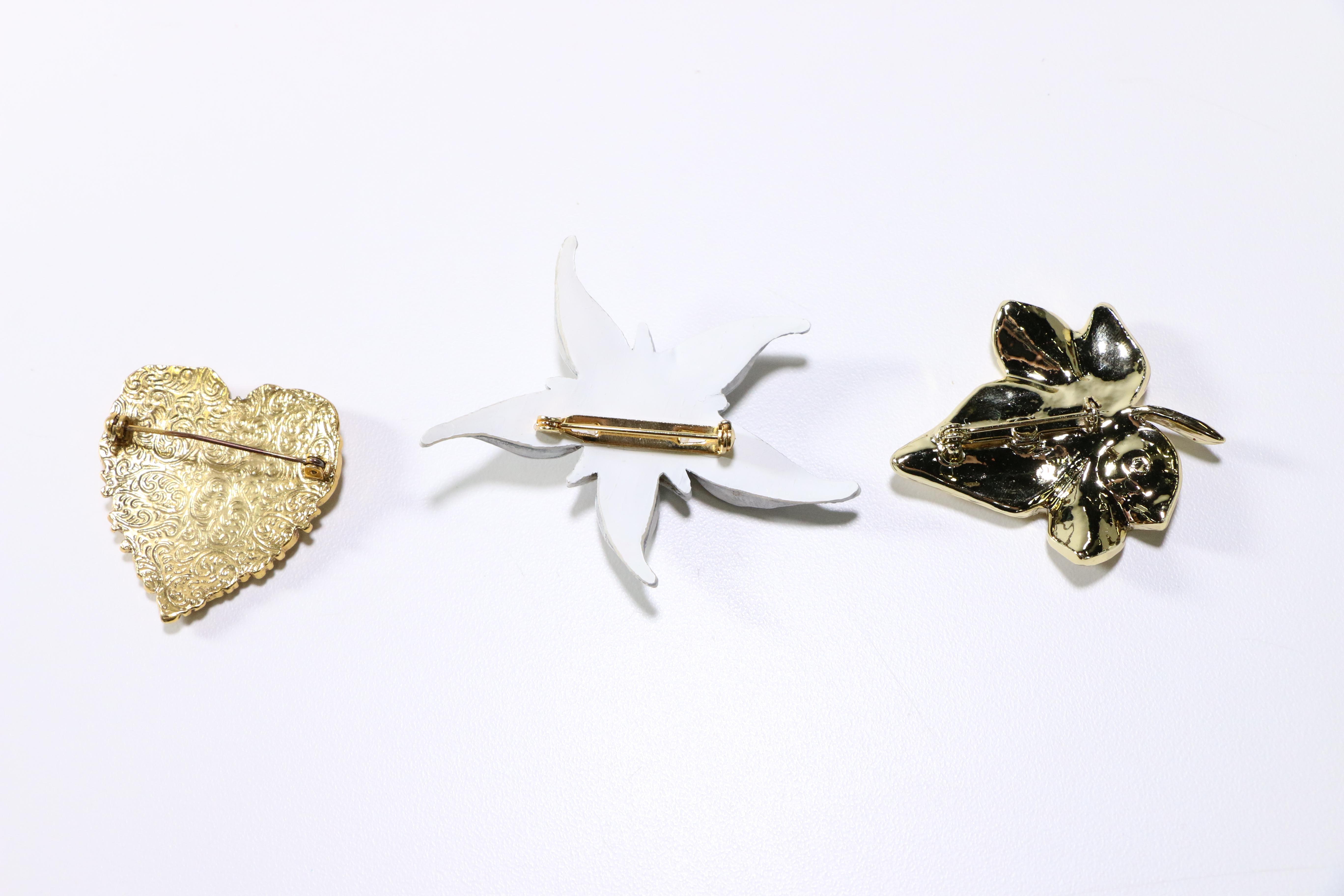 Collection of Vintage Jewelry Including Lisner and Trifari