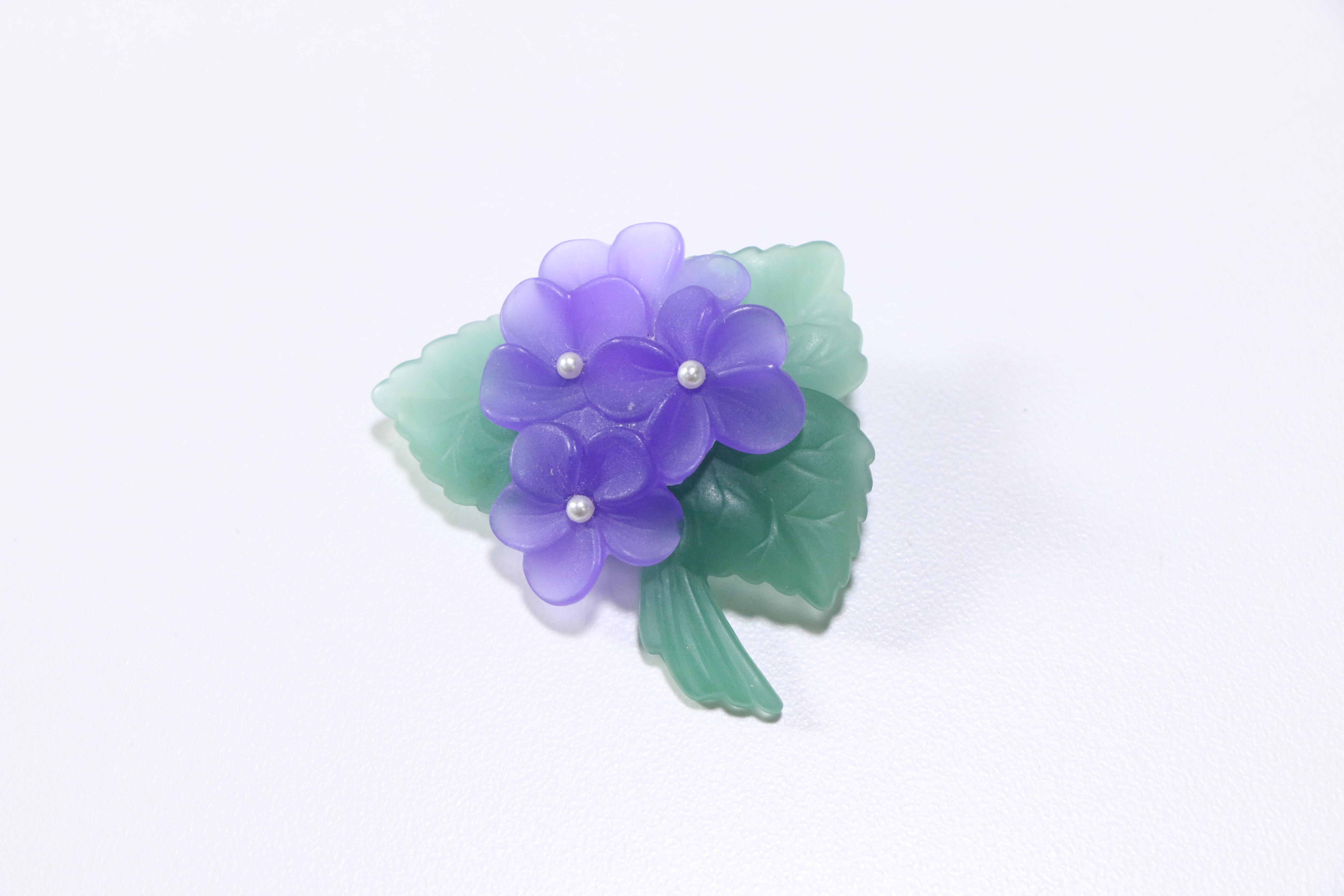 Collection of Vintage Jewelry Including Lisner and Trifari