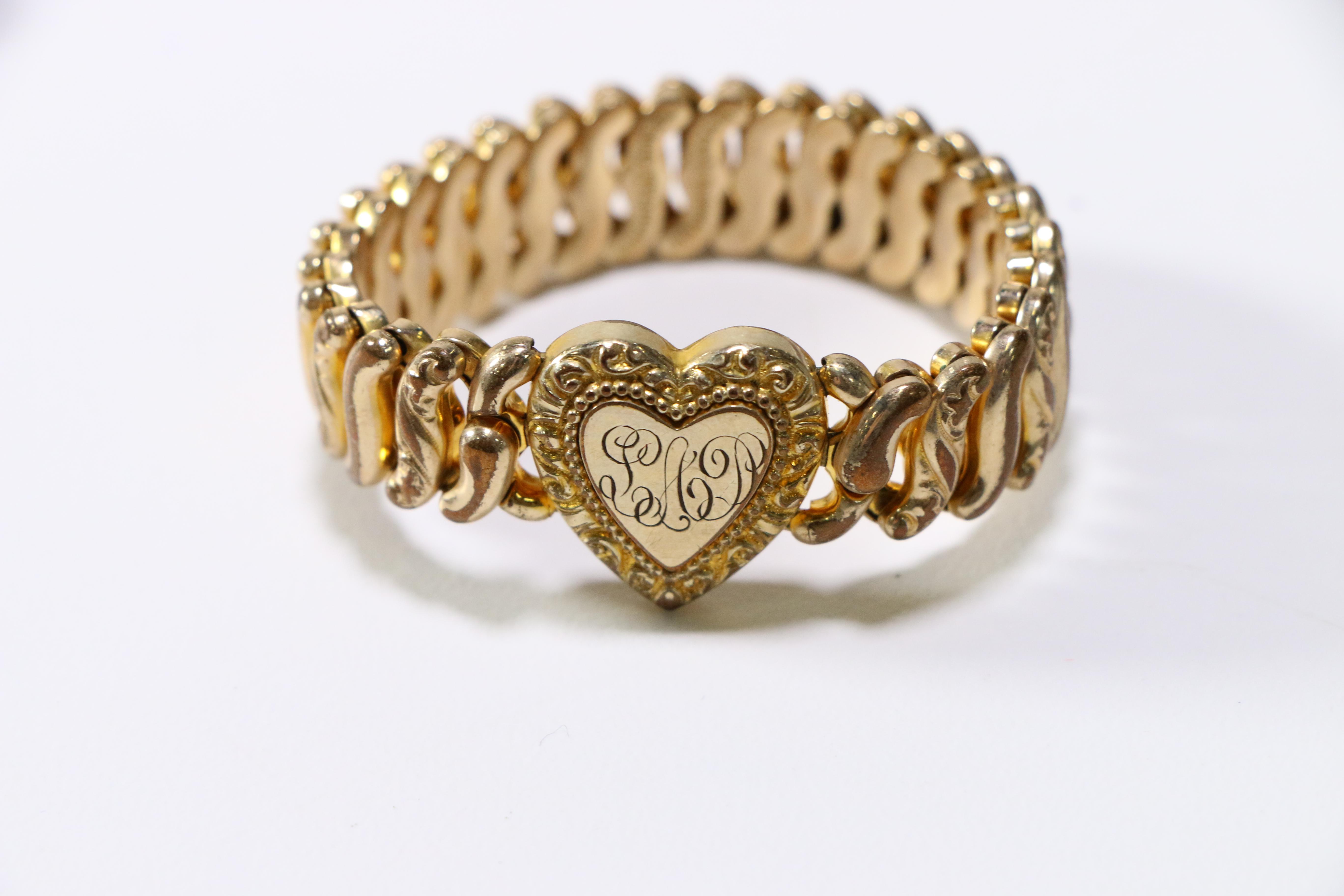 Collection of Vintage Jewelry Including Lisner and Trifari