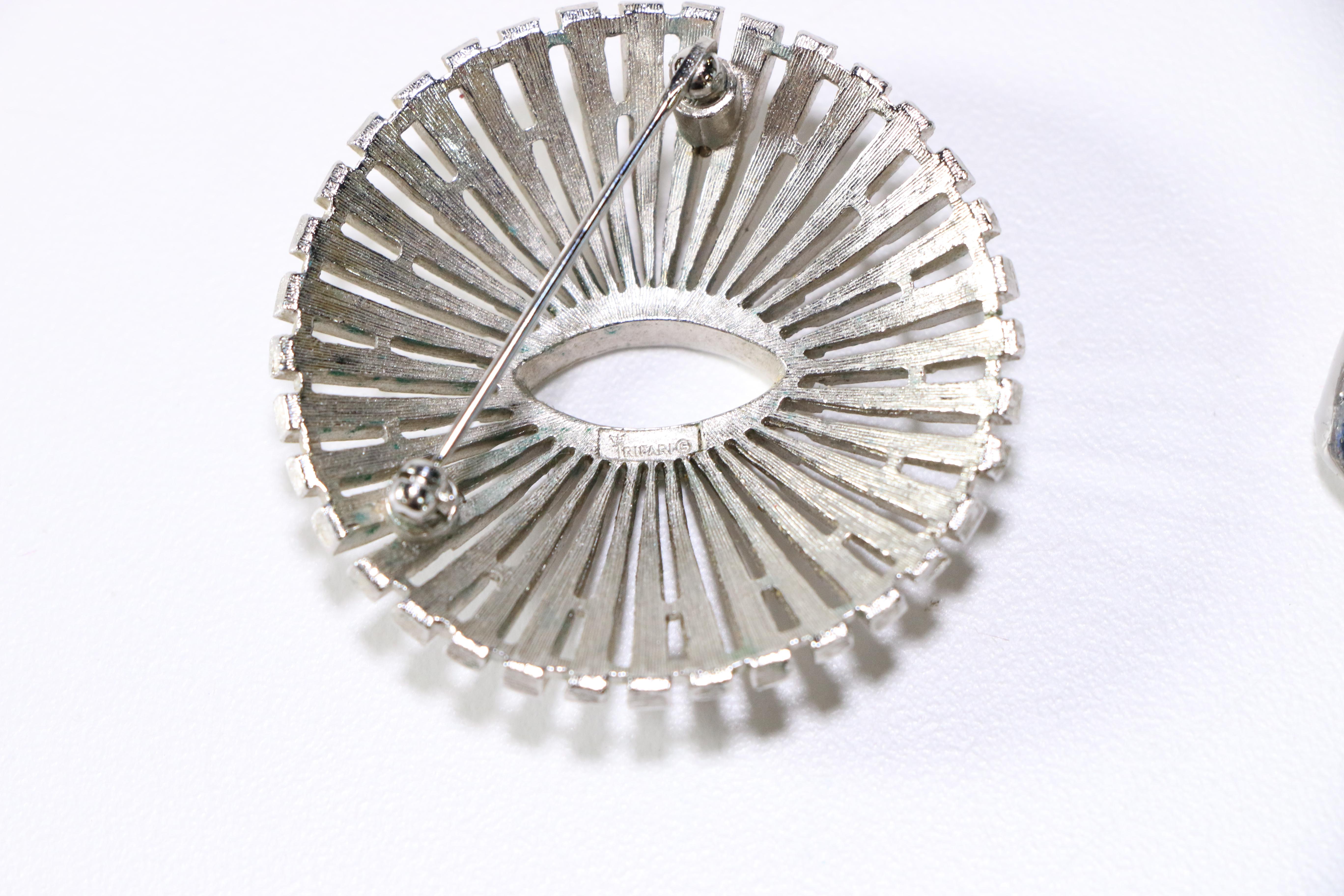 Collection of Vintage Jewelry Including Lisner and Trifari