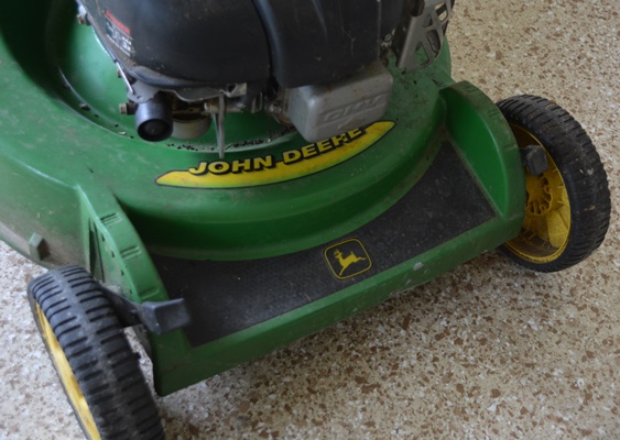 John Deer Walk Behind Lawn Mower JA65