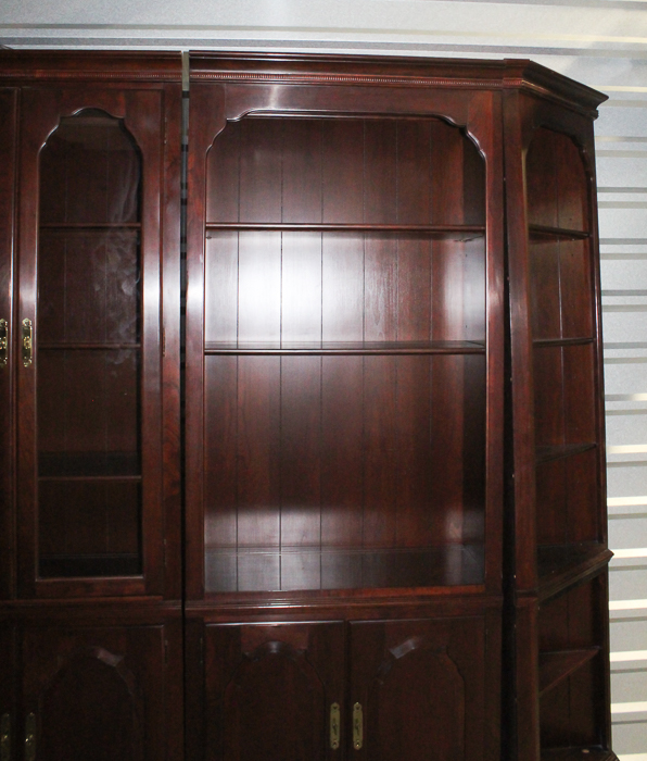 Knob Creek Six-Piece Library Wall With Cabinets