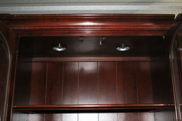 Knob Creek Six-Piece Library Wall With Cabinets