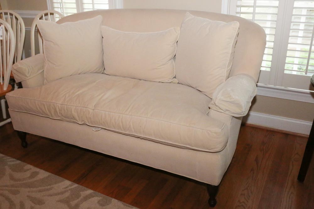 "Cotswold Cottage" Cream Sofa by Highland House