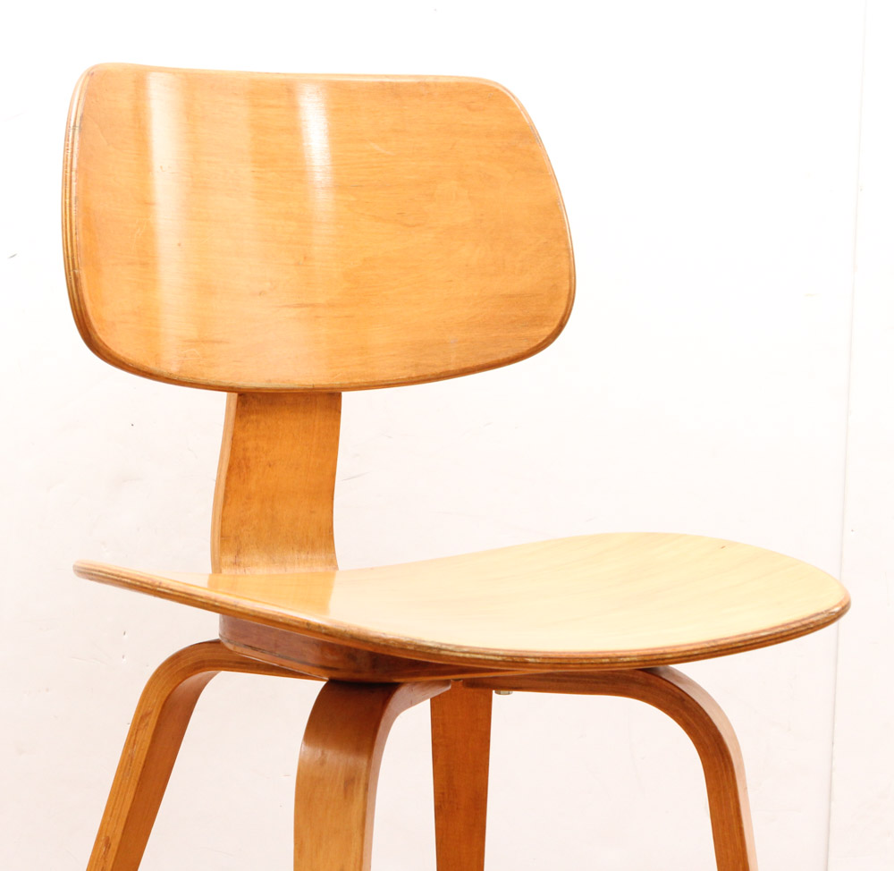 1950s Era Thonet Blonde Walnut Bentwood Chair