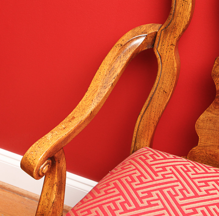 Drexel Heritage Vintage Dining Table With Leaf Inserts and Chairs