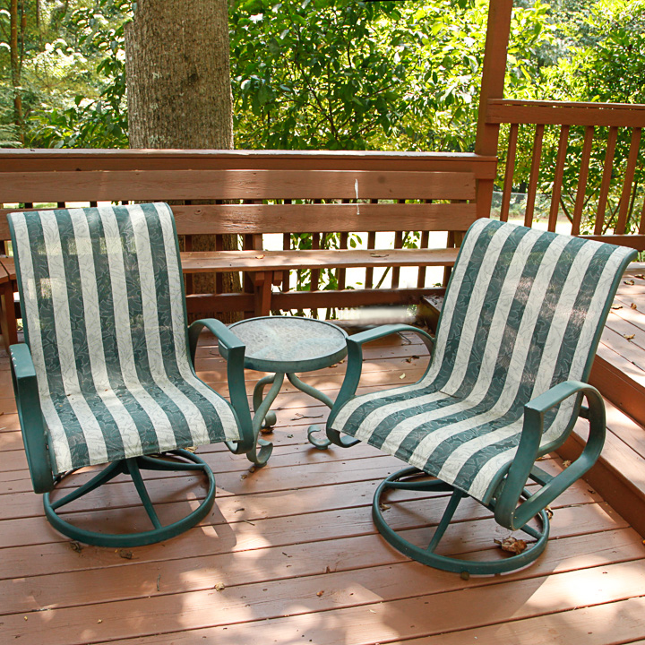 Metal Frame Swivel Rocker Bistro Set