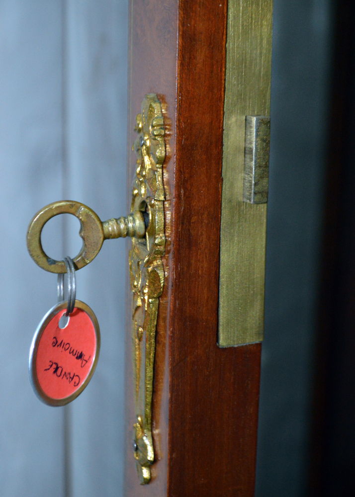Art Deco Thuja Root China Cabinet by Guerin Freres of Paris