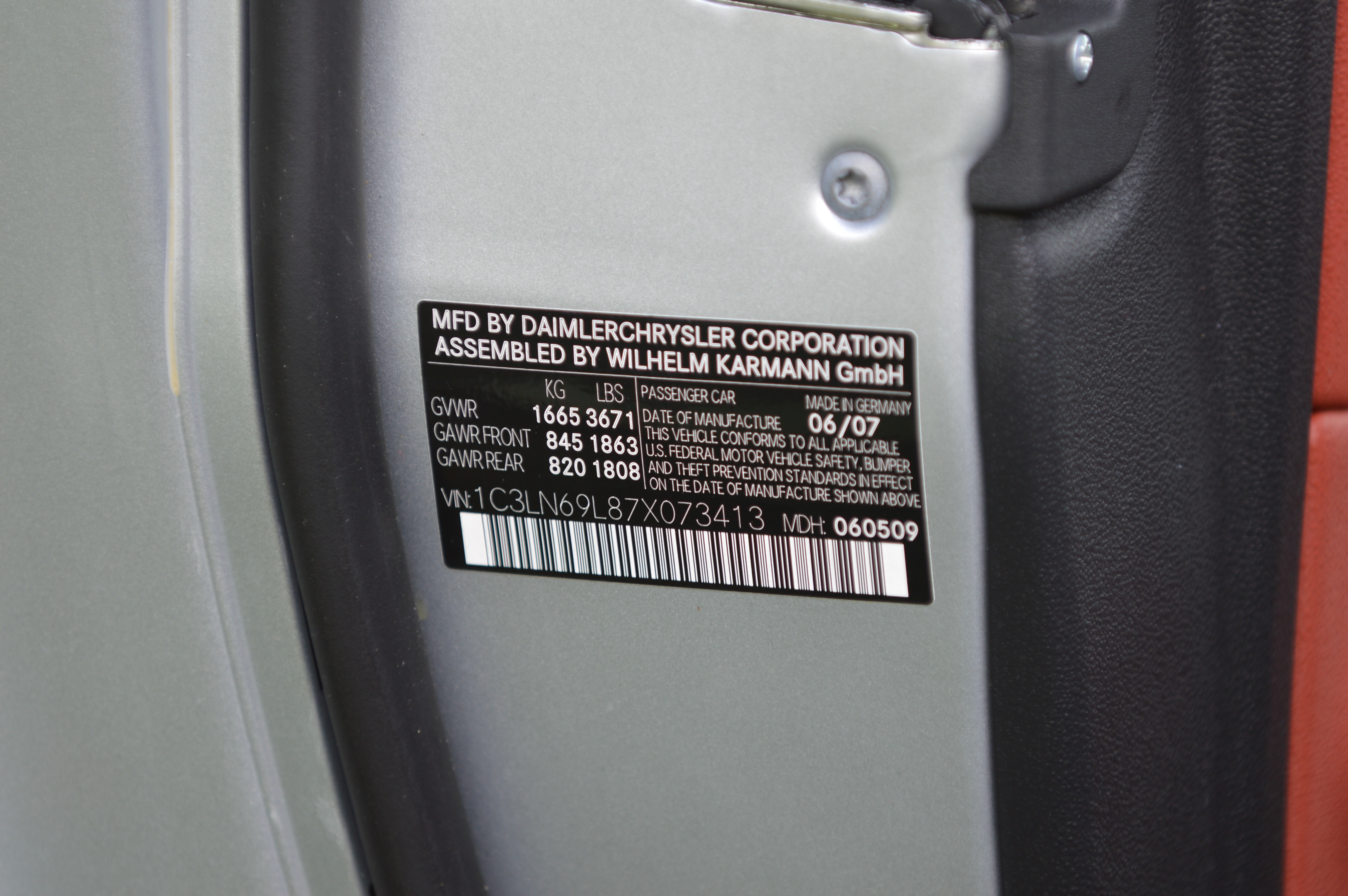 2007 Chrysler Crossfire Sports Car