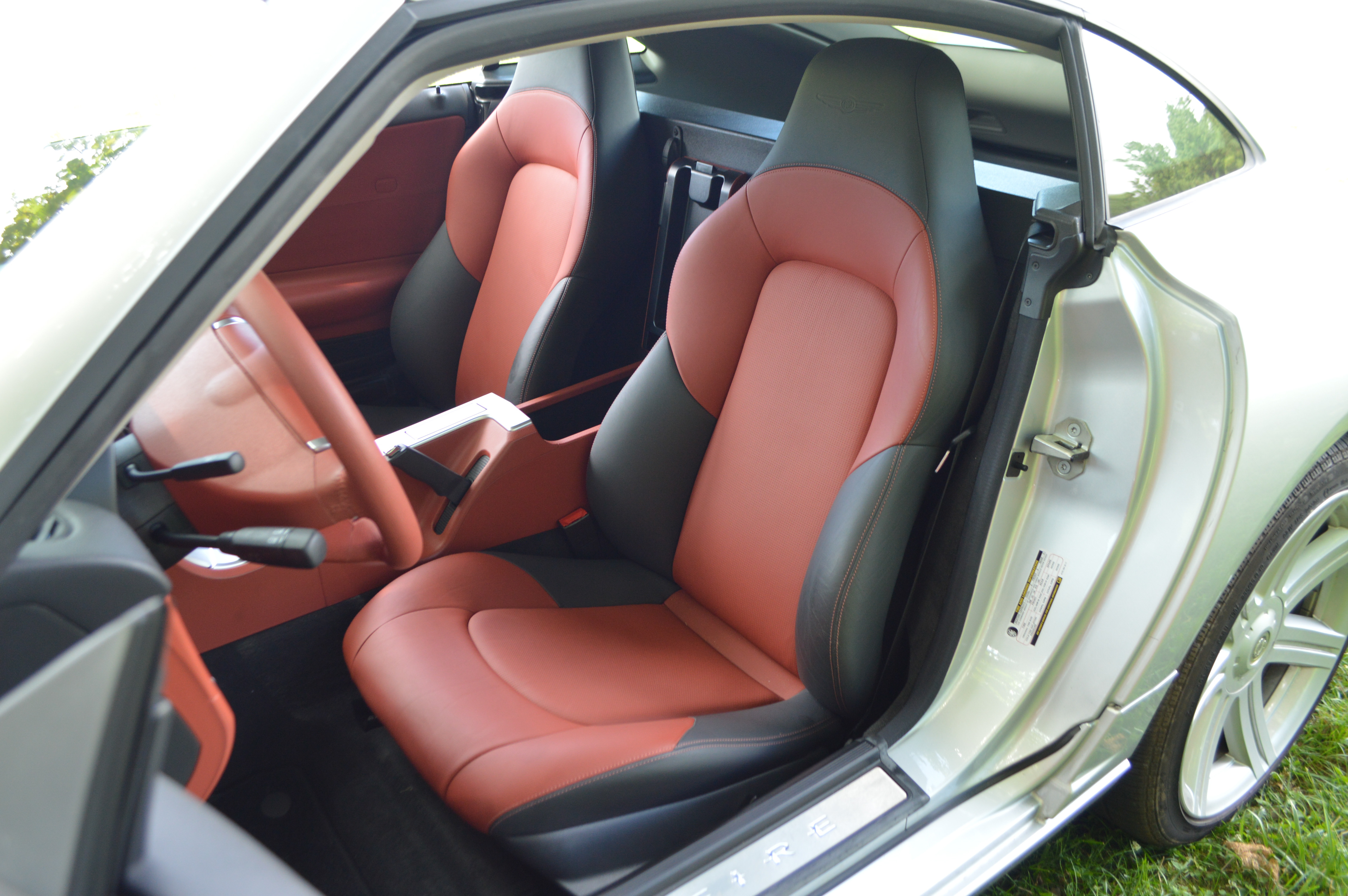 2007 Chrysler Crossfire Sports Car