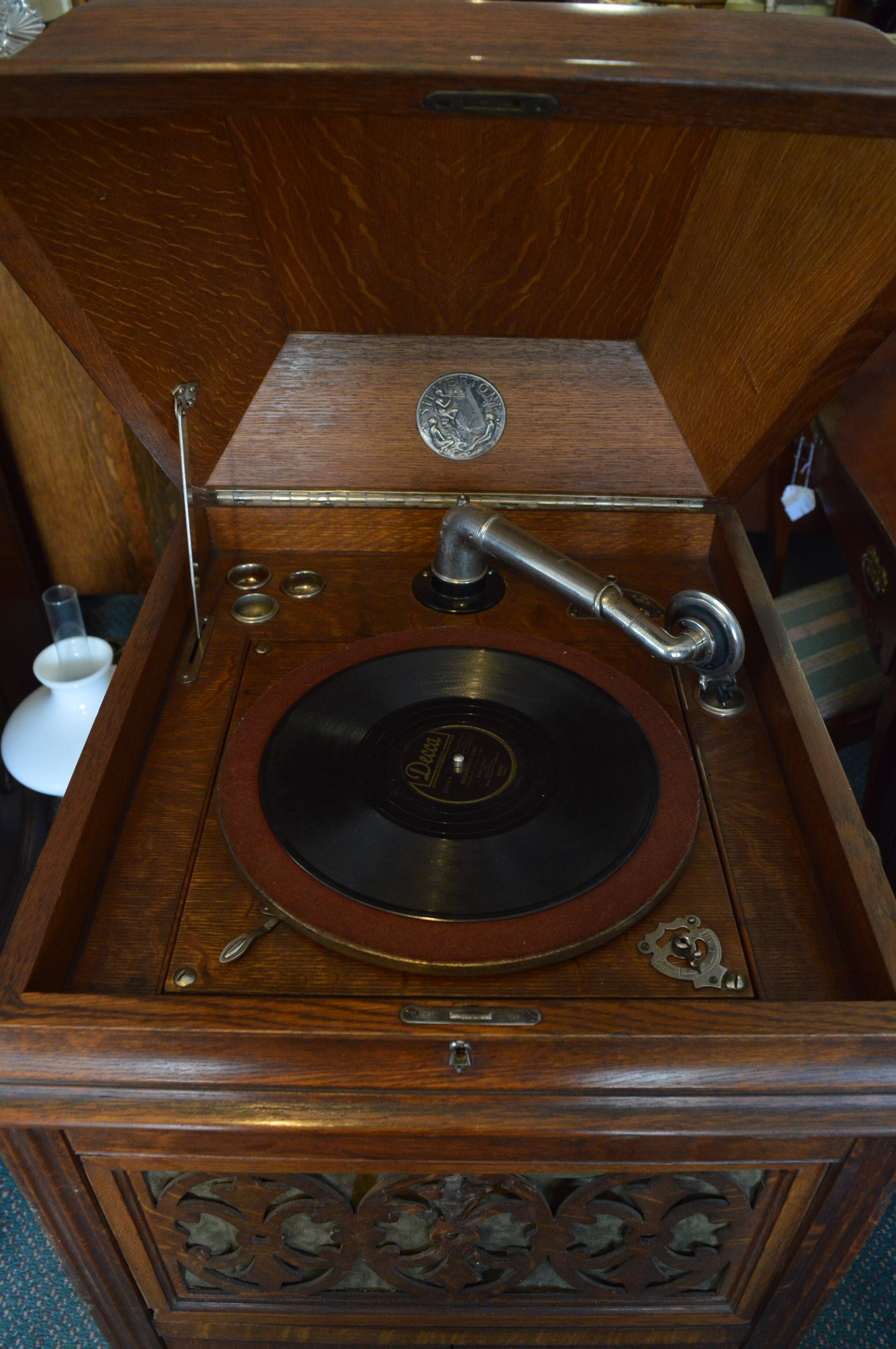 Vintage Silvertone Victrola