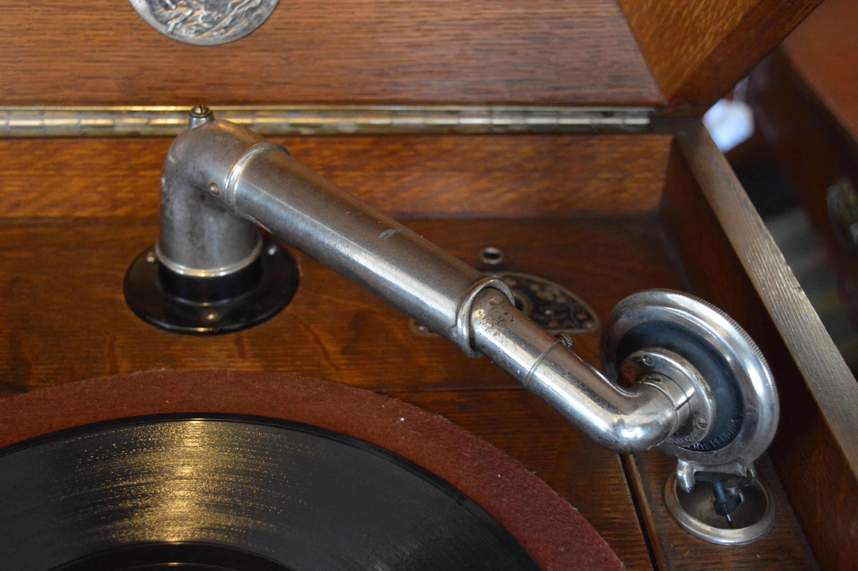 Vintage Silvertone Victrola