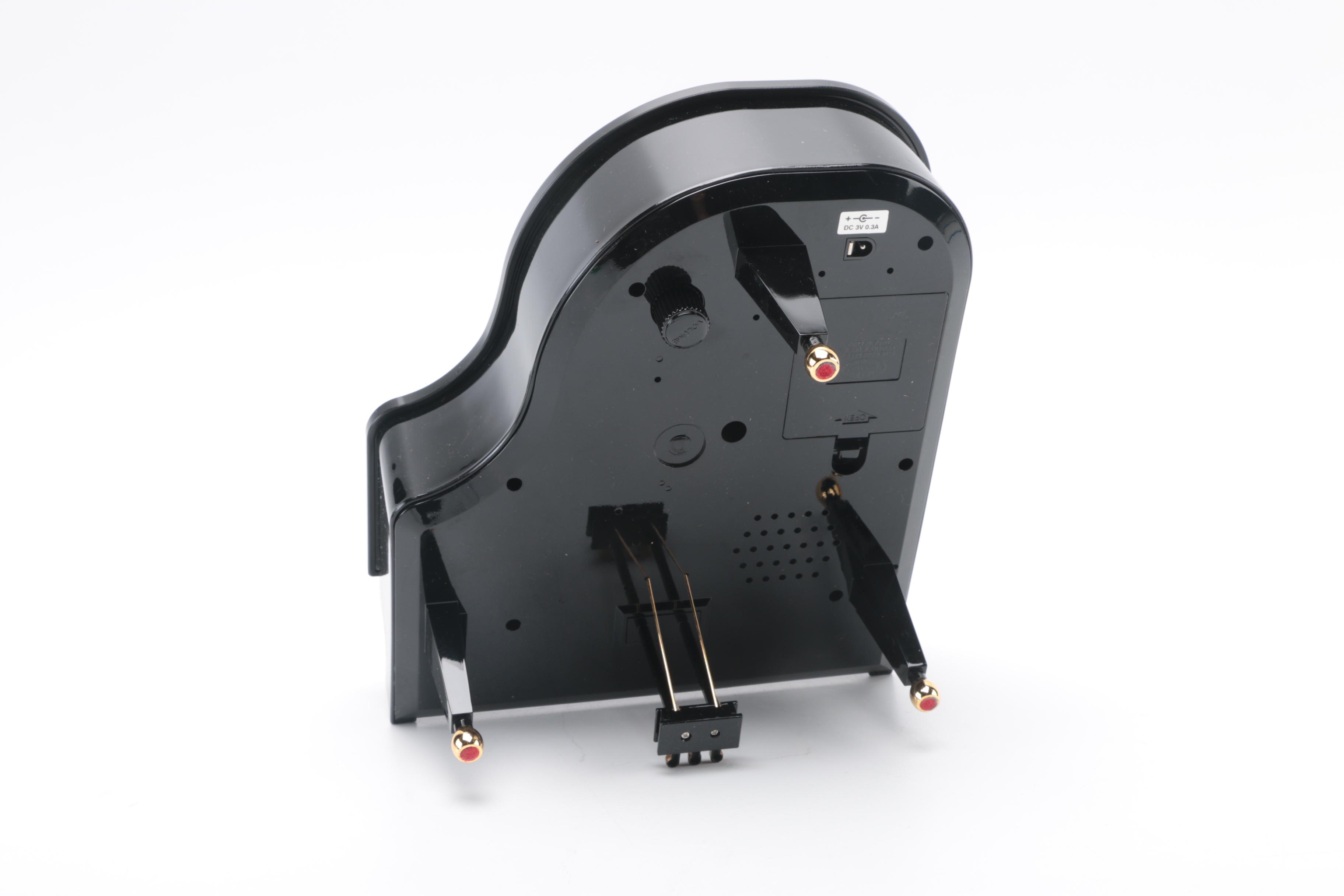 New and Vintage Snoopy Collectibles