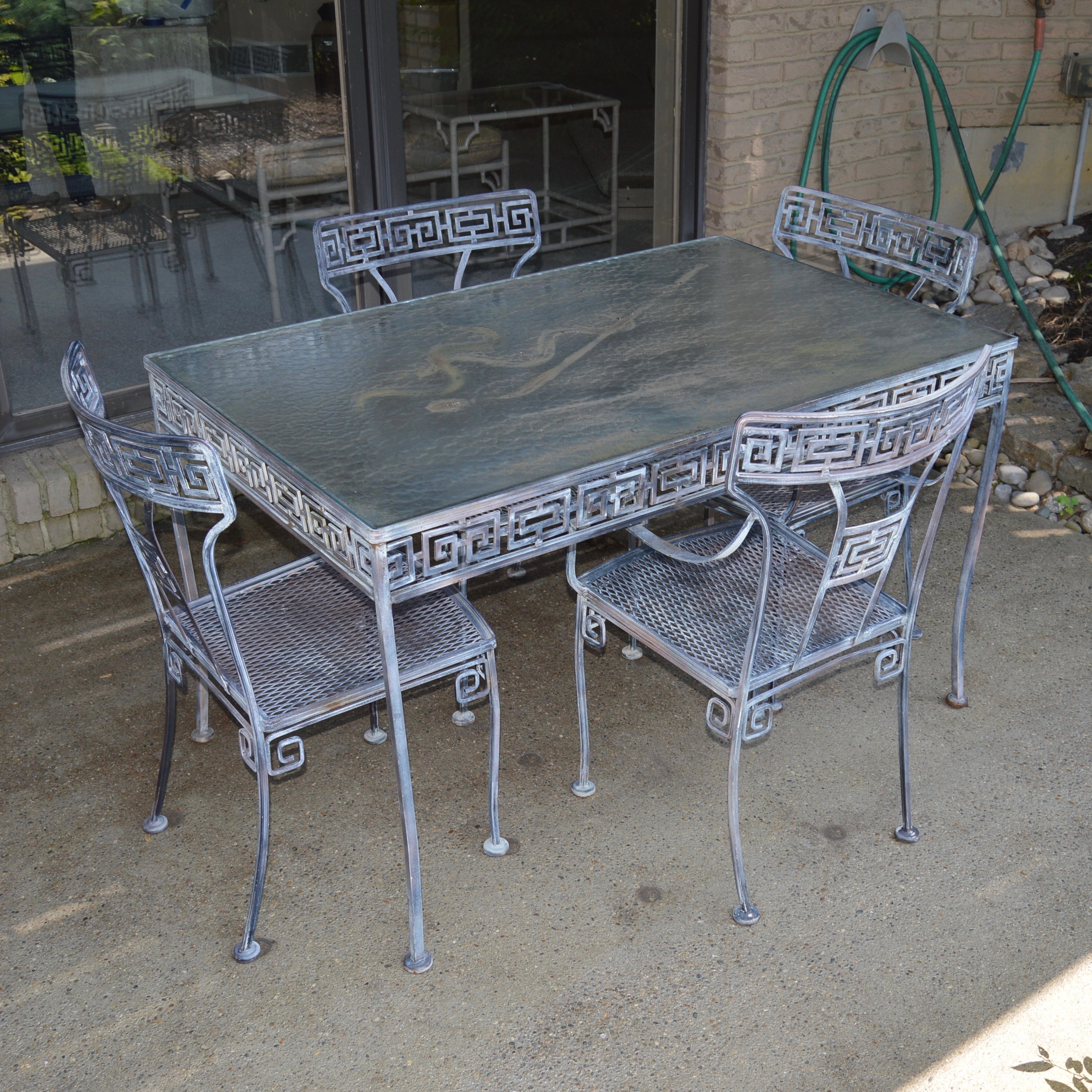Vintage Patio Dining Set with Greek Key Design