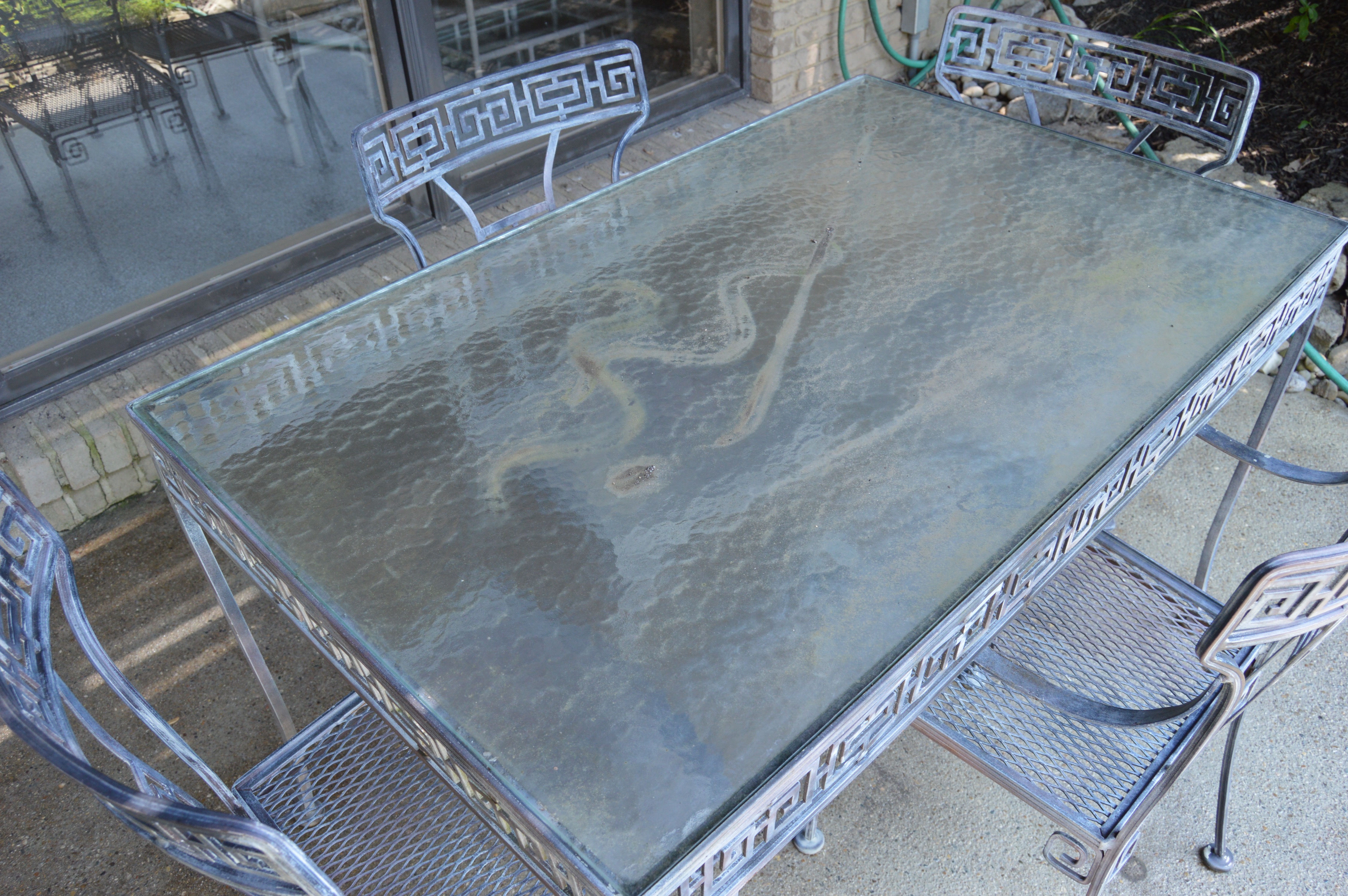 Vintage Patio Dining Set with Greek Key Design