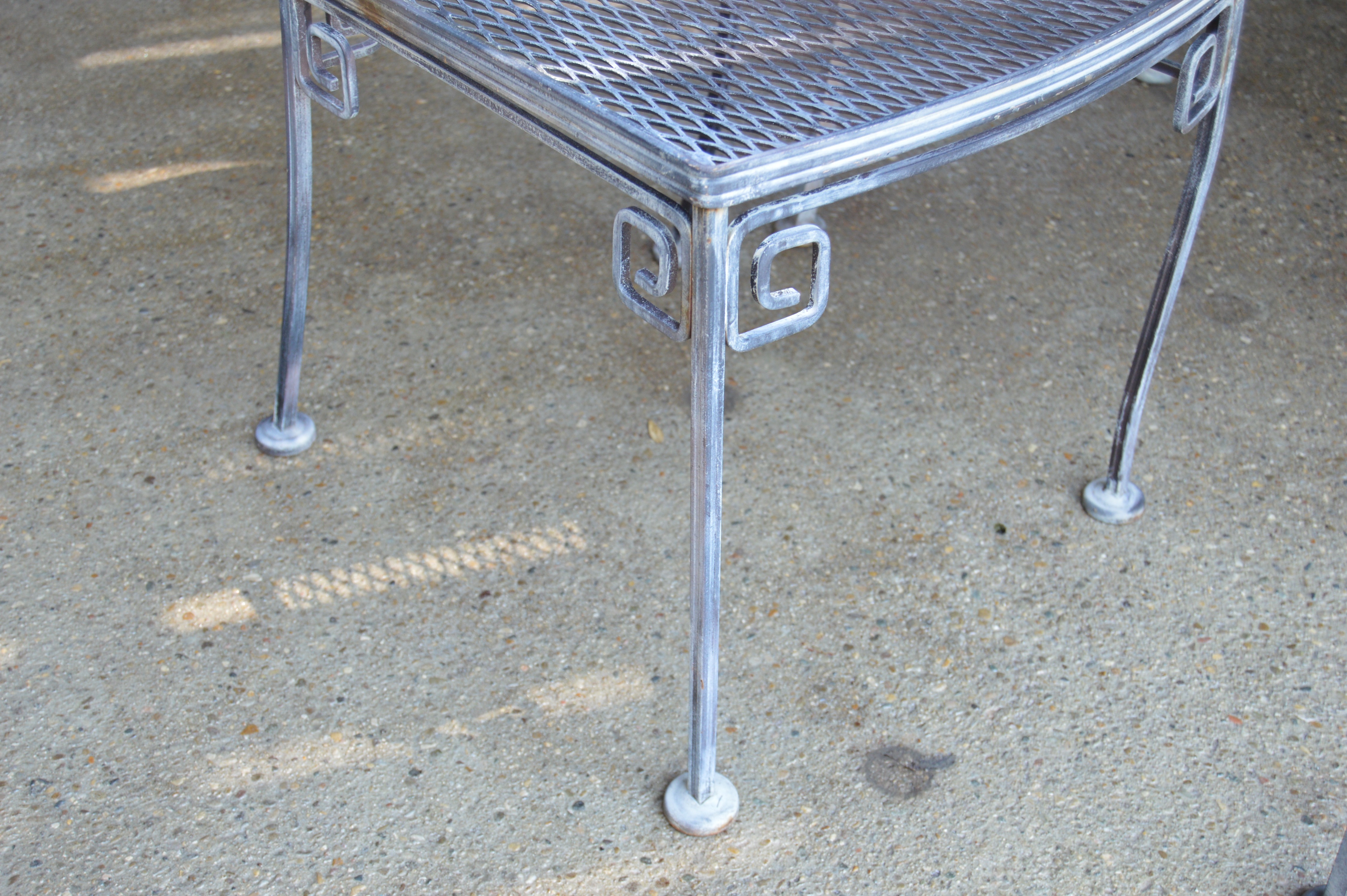 Vintage Patio Dining Set with Greek Key Design