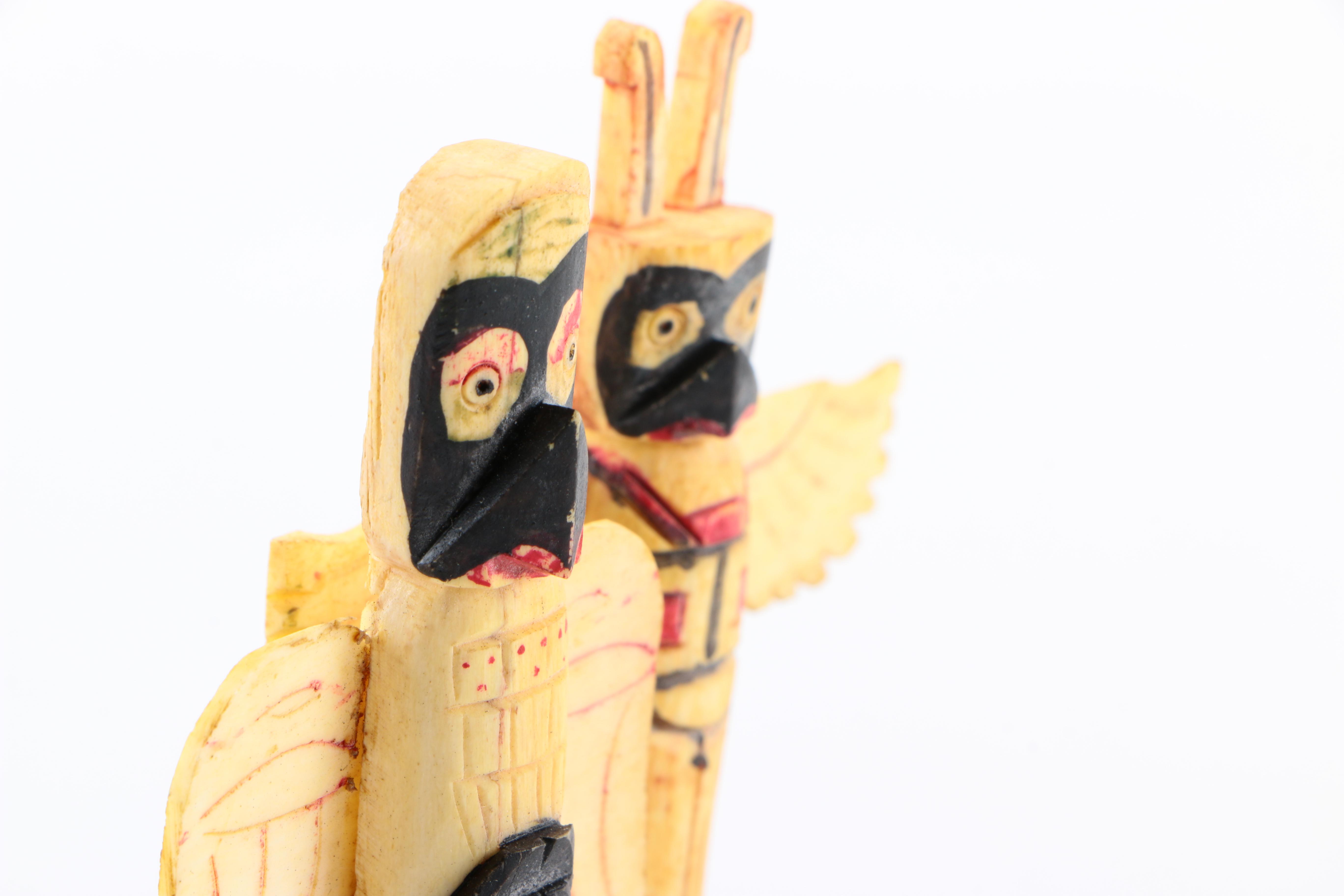 Souvenir Totem Figurines