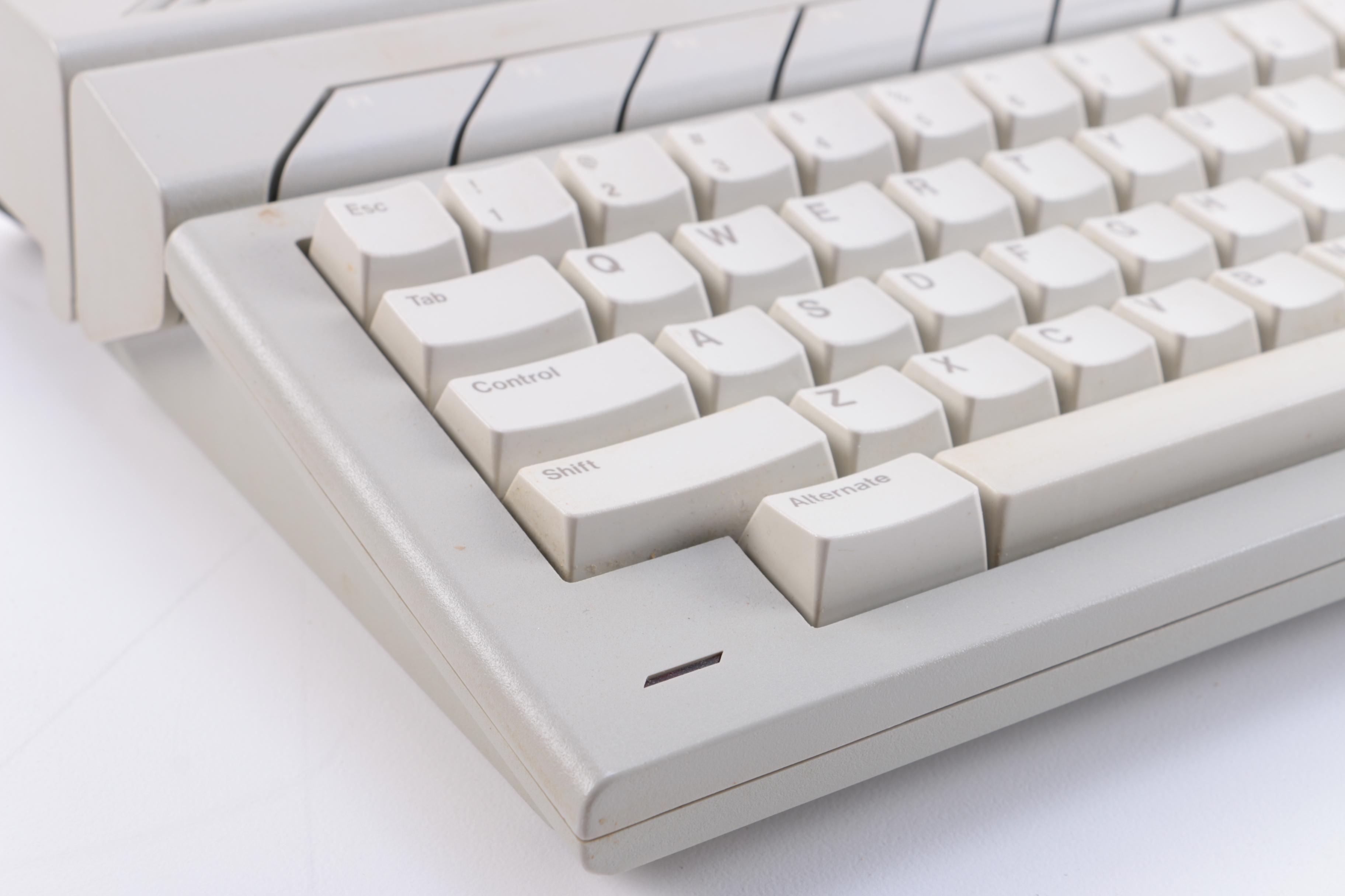 Atari 520ST with Monitor, Manuals, and Other Accessories