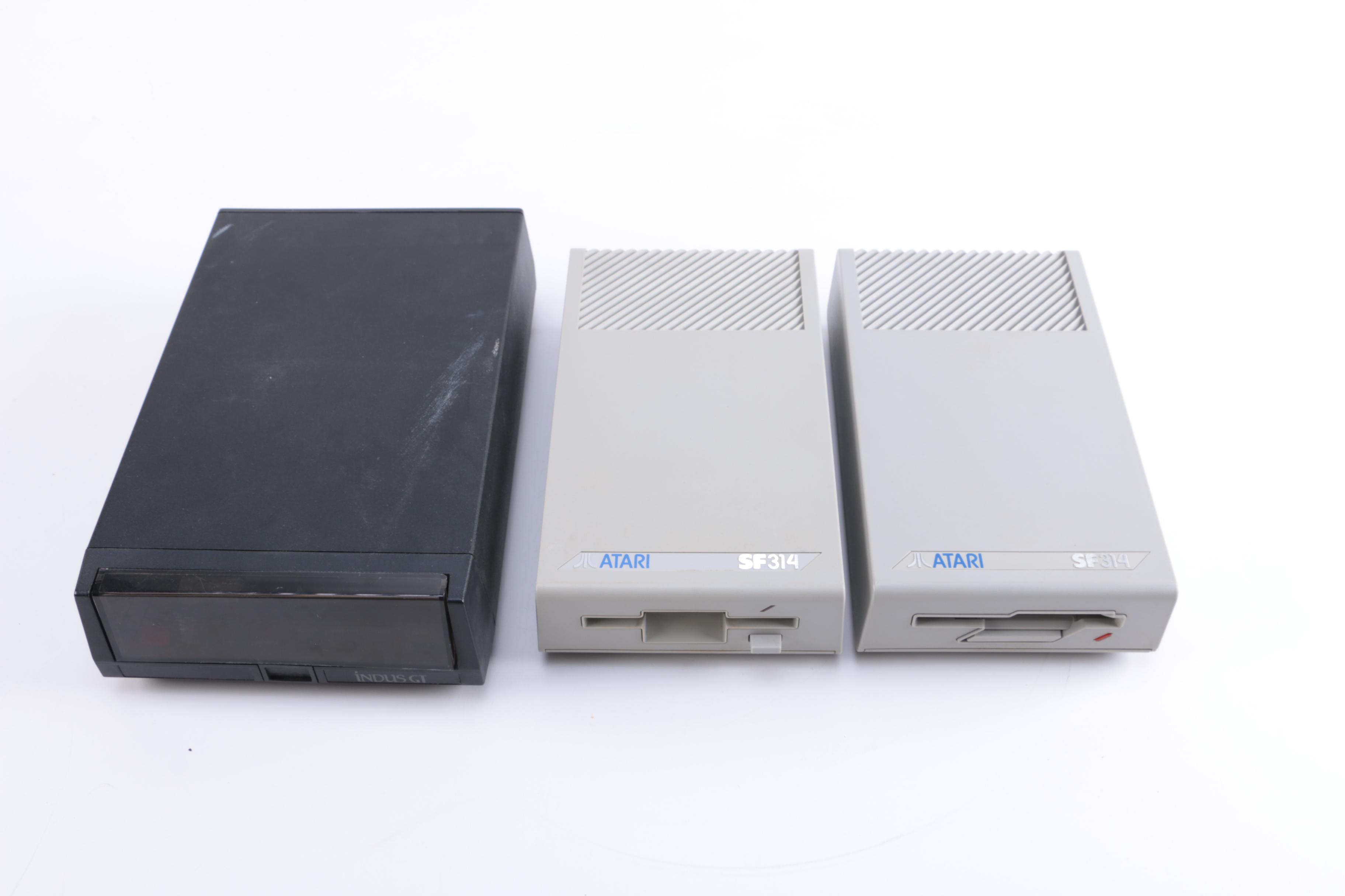 Atari 520ST with Monitor, Manuals, and Other Accessories